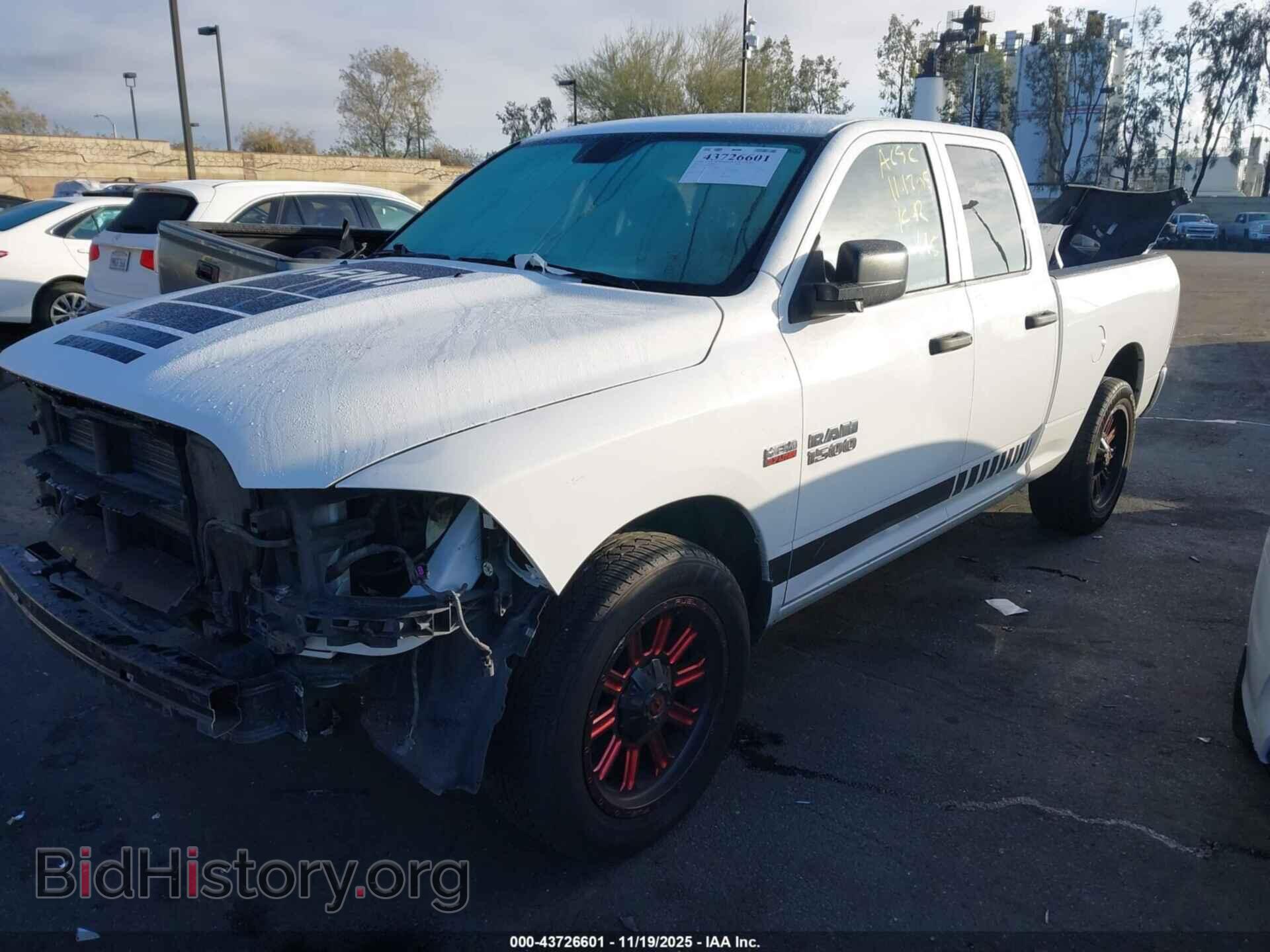 2014 RAM 1500 - VIN: 1C6RR6FT0ES372149 - Фото 2