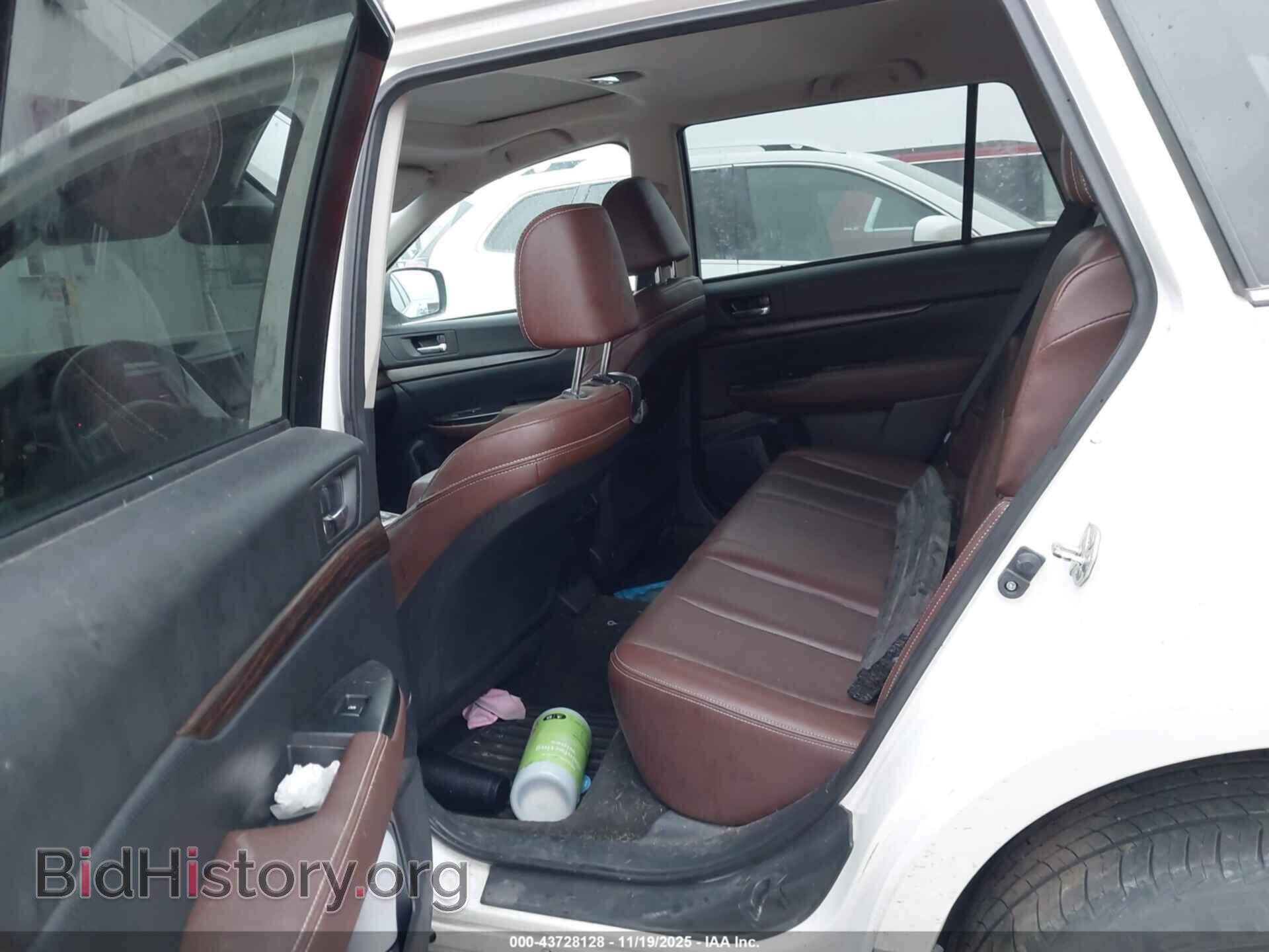 2014 SUBARU OUTBACK - VIN: 4S4BRDPC8E2201738 - Photo 8