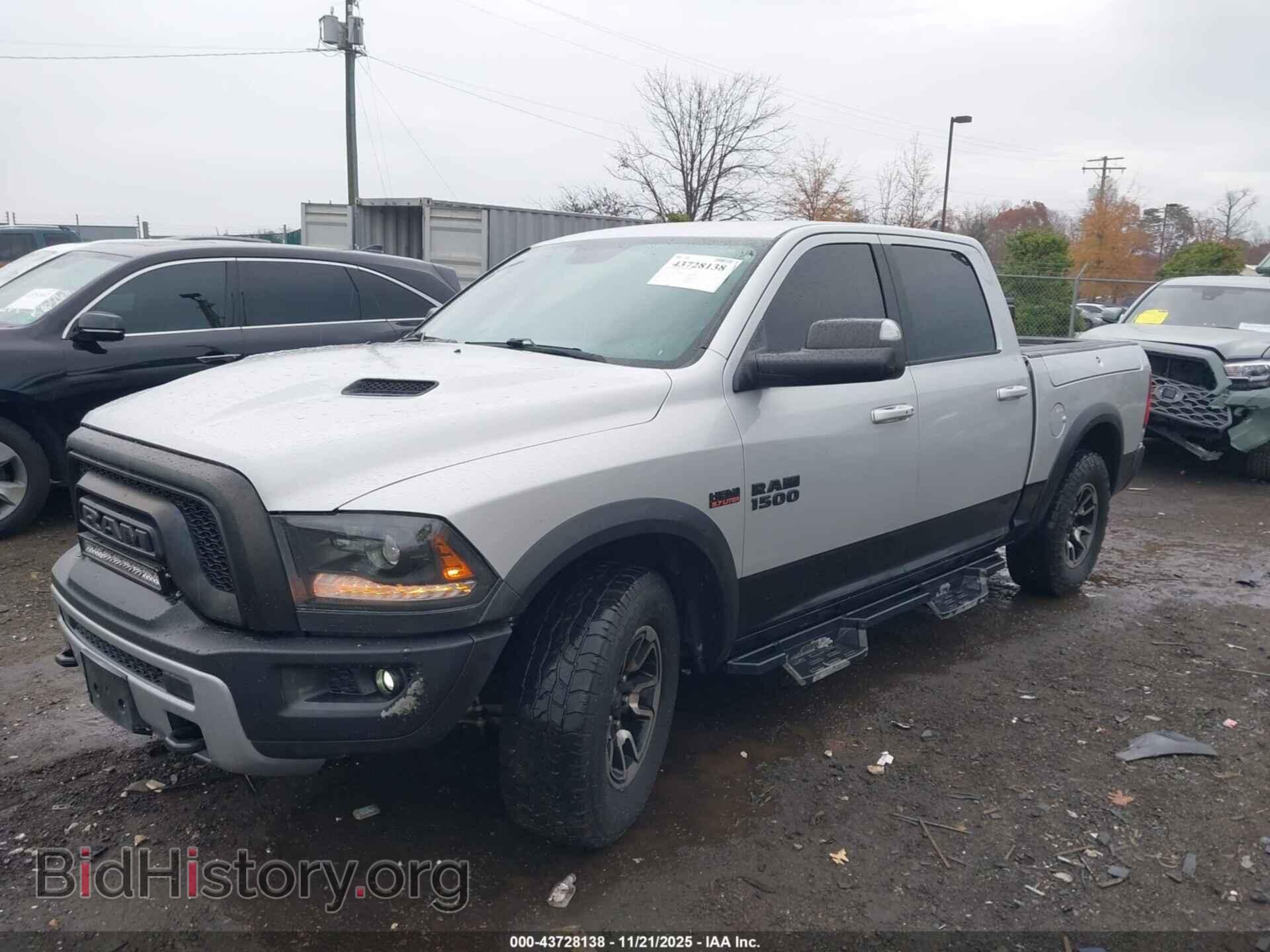 2017 RAM 1500 - VIN: 1C6RR7YT2HS672976 - Фото 2