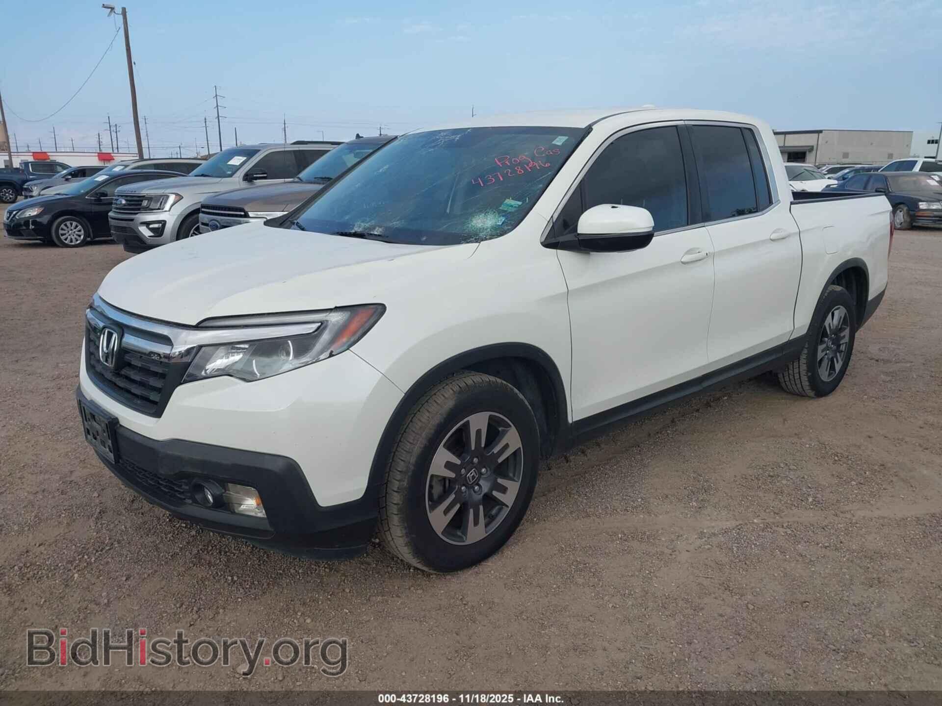 2017 HONDA RIDGELINE - VIN: 5FPYK2F60HB011606 - Фото 2