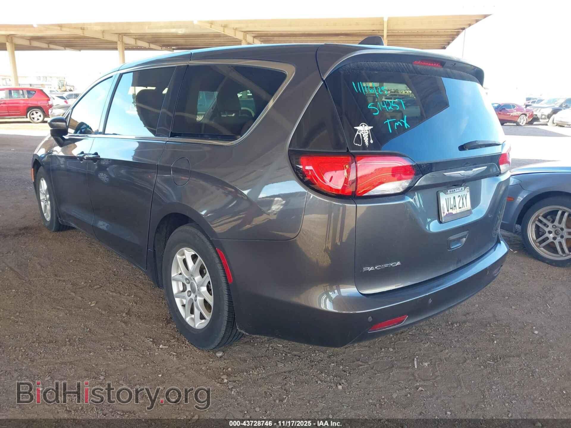2017 CHRYSLER PACIFICA - VIN: 2C4RC1DG1HR514257 - Фото 3