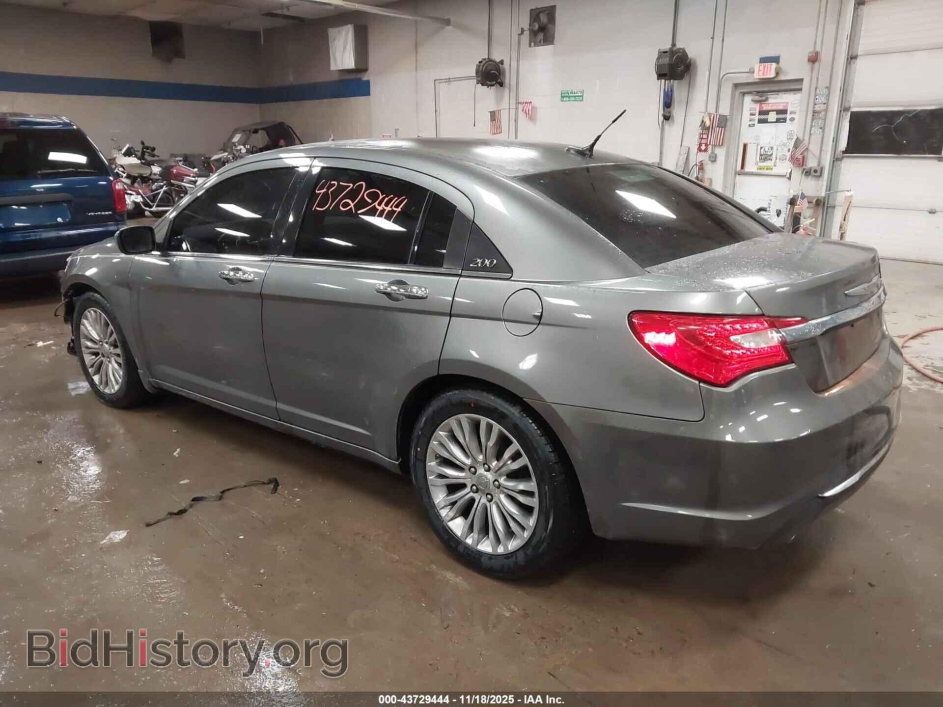 2013 CHRYSLER 200 - VIN: 1C3CCBCG3DN593455 - Фото 3