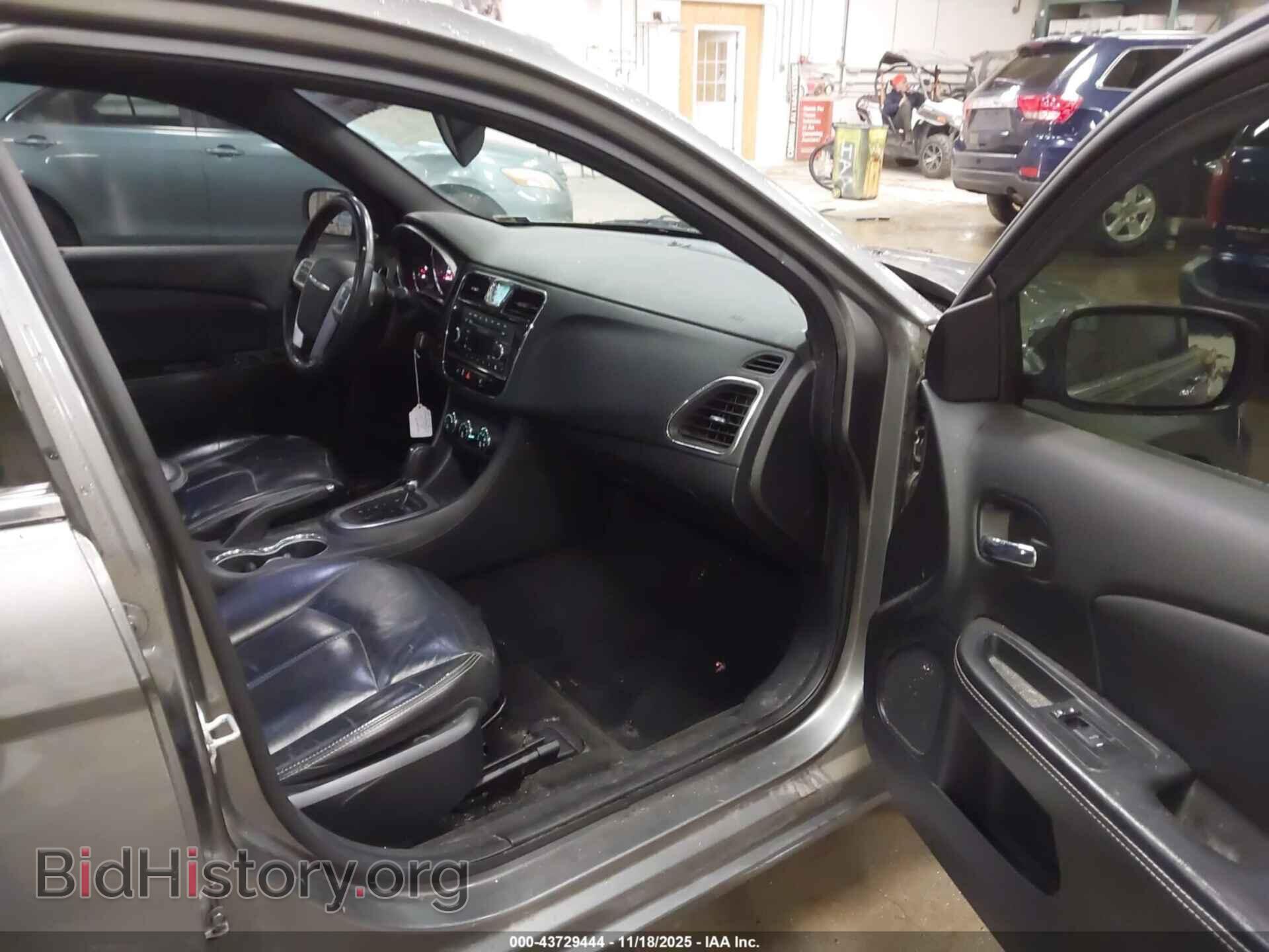 2013 CHRYSLER 200 - VIN: 1C3CCBCG3DN593455 - Фото 5