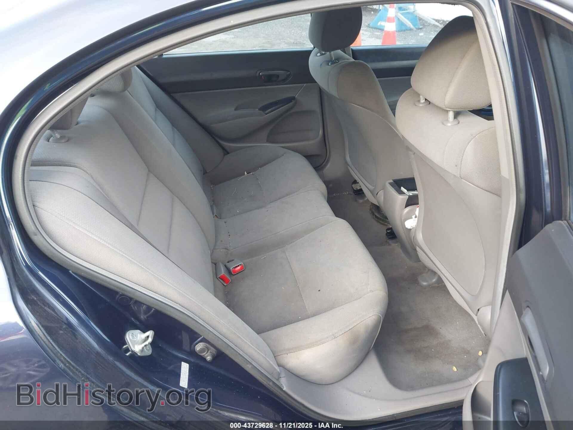 2010 HONDA CIVIC - VIN: 19XFA1F3XAE068992 - Фото 8