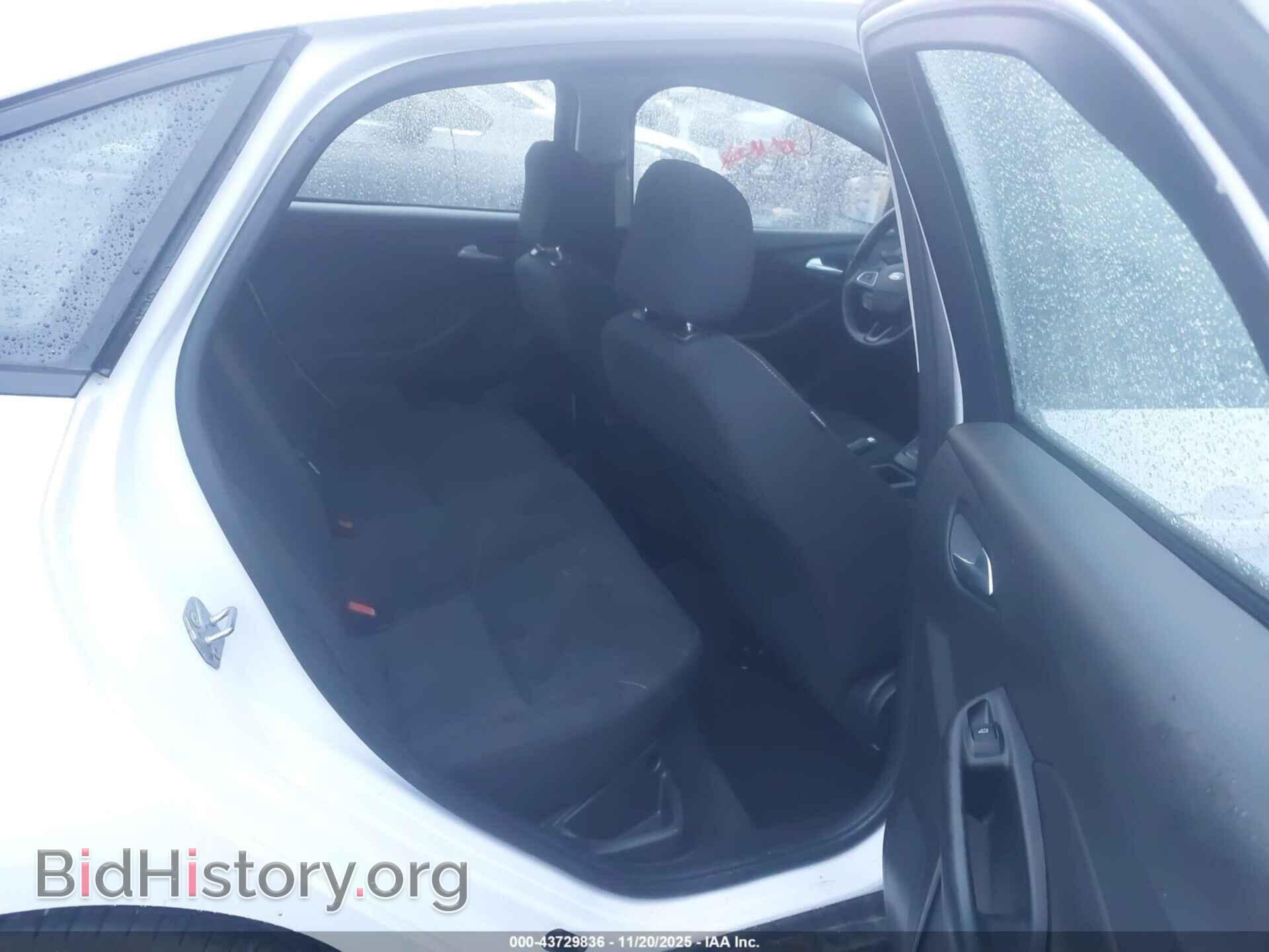 2017 FORD FOCUS - VIN: 1FADP3F23HL319948 - Фото 8