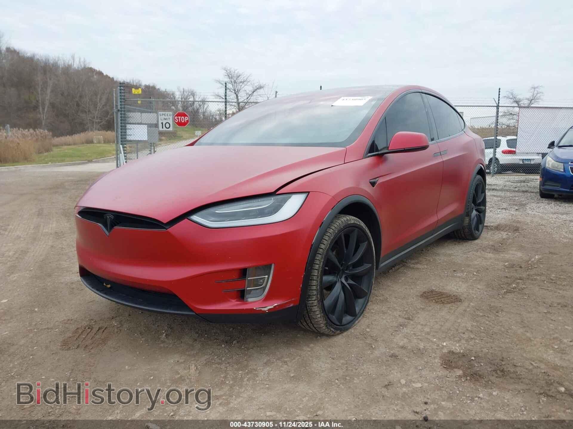 2017 TESLA MODEL X - VIN: 5YJXCBE22HF047278 - Photo 2
