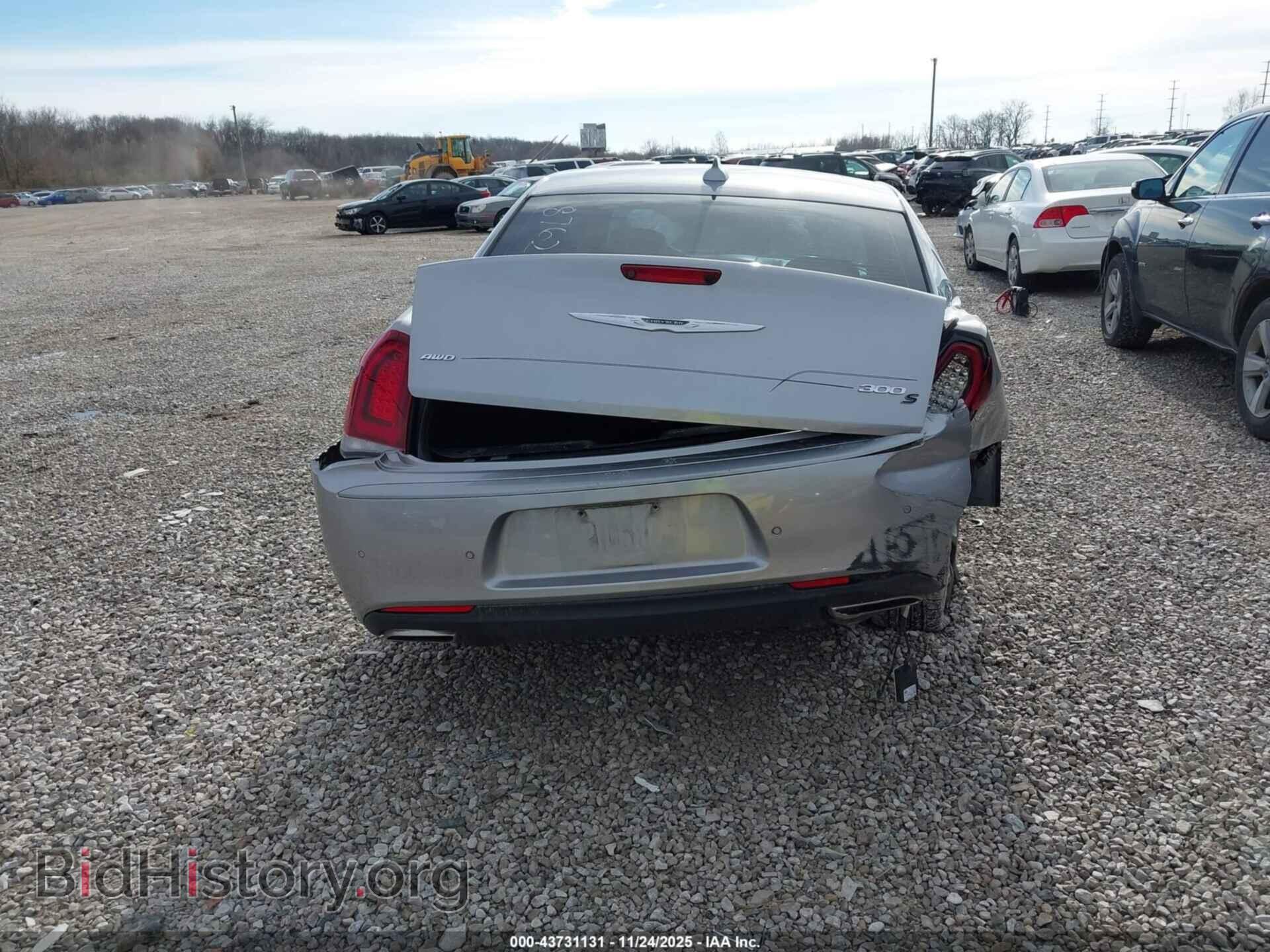 2015 CHRYSLER 300 - VIN: 2C3CCAGG7FH876263 - Фото 17