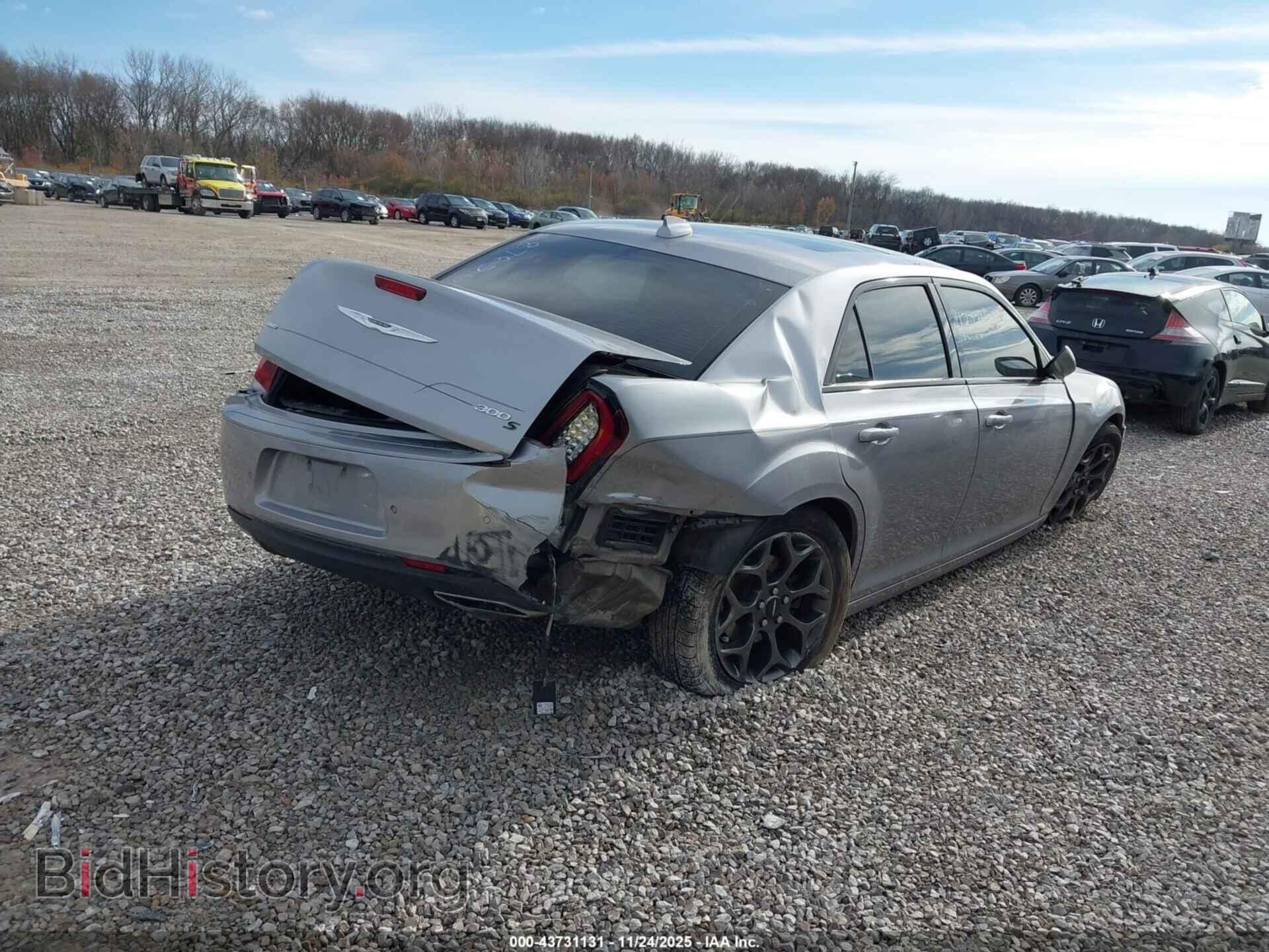 2015 CHRYSLER 300 - VIN: 2C3CCAGG7FH876263 - Фото 4