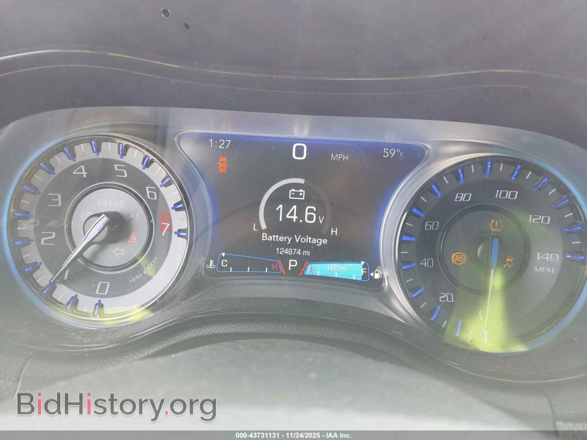 2015 CHRYSLER 300 - VIN: 2C3CCAGG7FH876263 - Фото 7