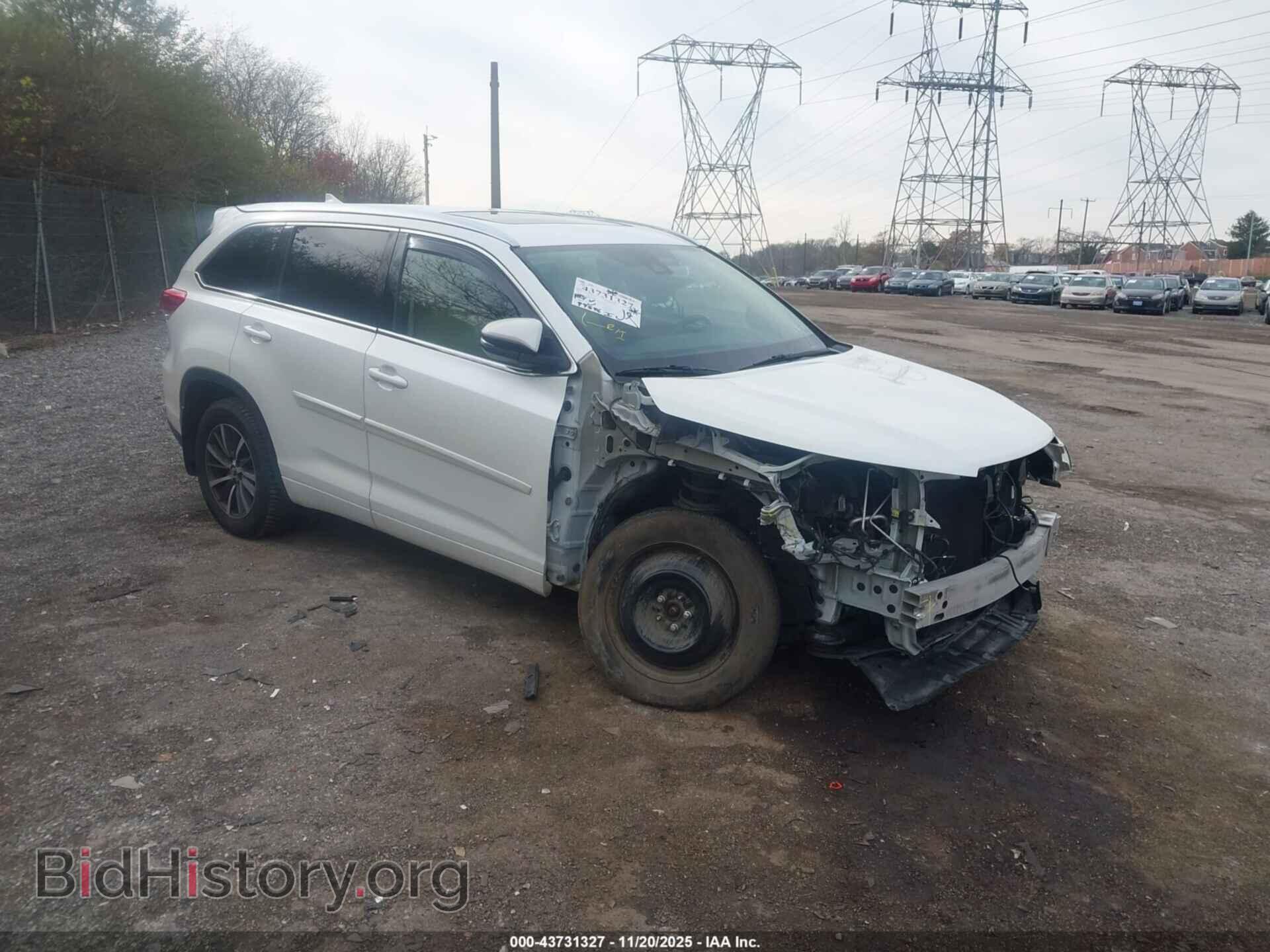 Фотография 5TDJZRFH3HS392833 - TOYOTA HIGHLANDER 2017