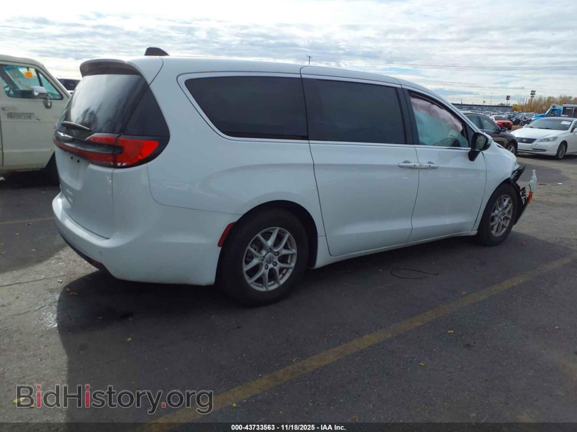 2023 CHRYSLER PACIFICA - VIN: 2C4RC1FG5PR610811 - Фото 4
