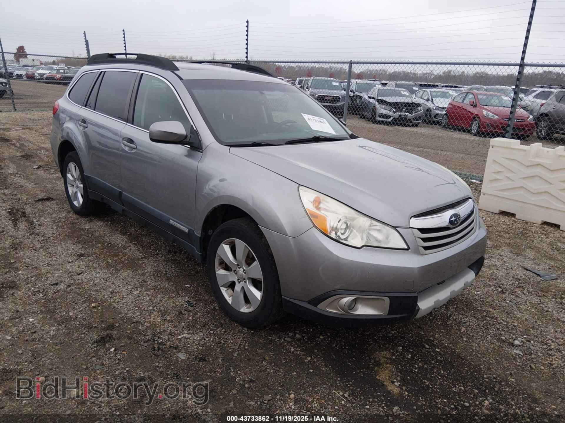 Photo 4S4BRBKC8B3357764 - SUBARU OUTBACK 2011