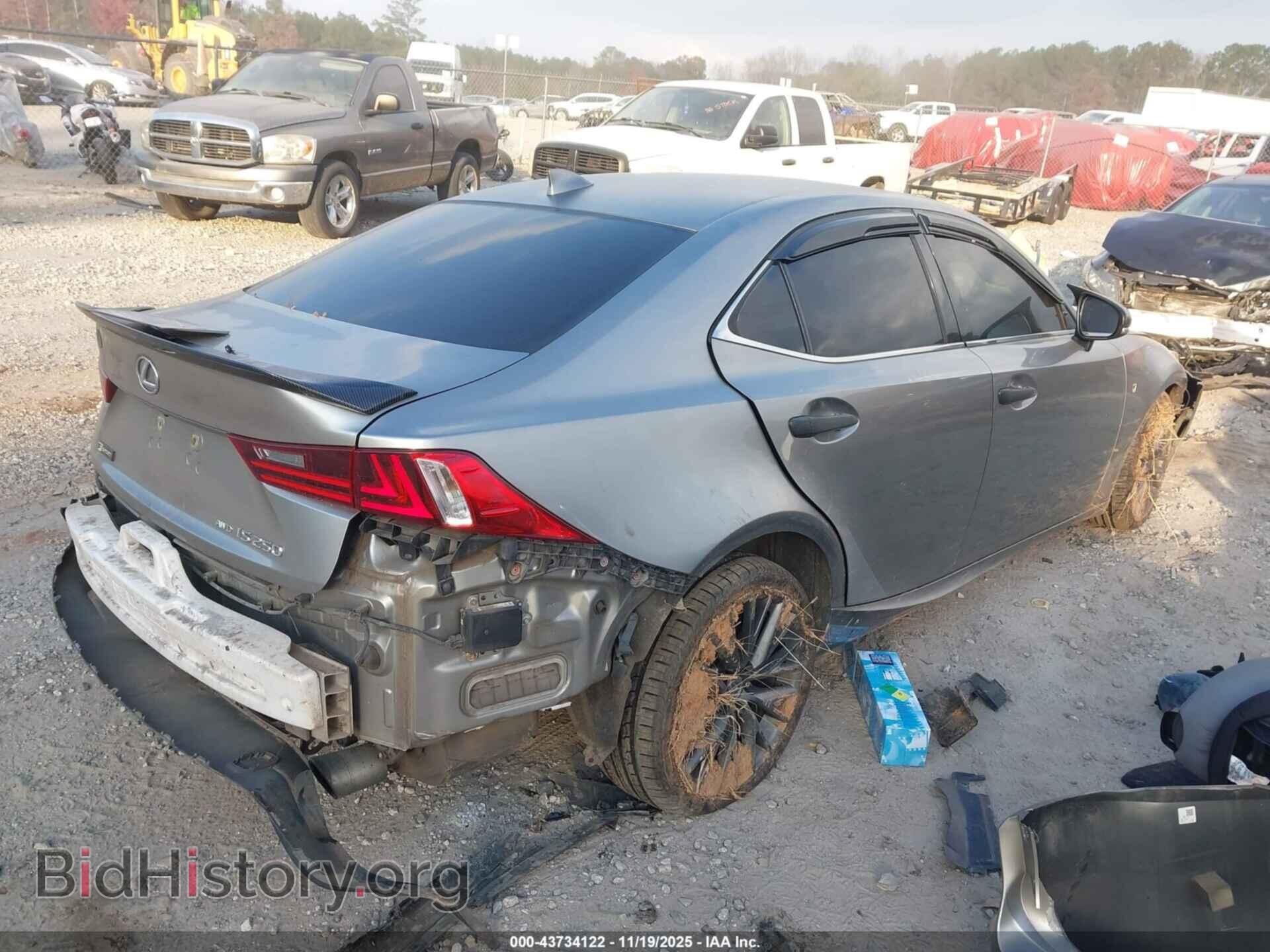 2014 LEXUS IS 250 - VIN: JTHCF1D28E5013102 - Photo 4
