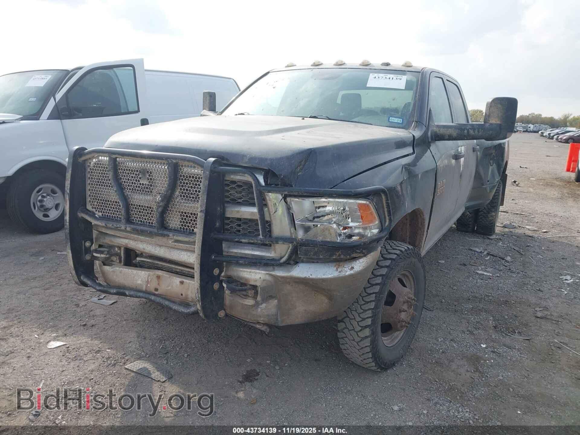 2015 RAM 3500 - VIN: 3C63RRGL2FG592715 - Фото 2