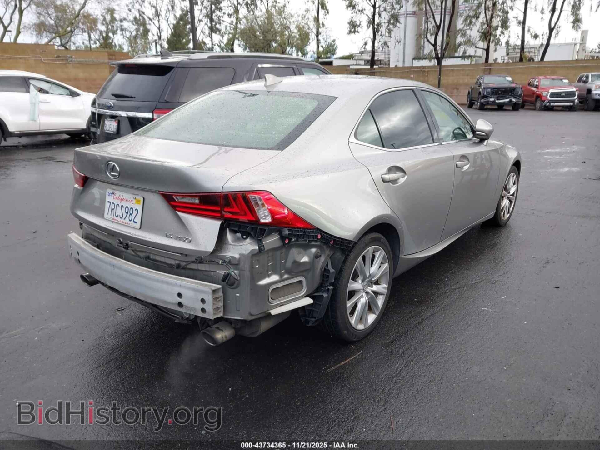 2014 LEXUS IS 250 - VIN: JTHBF1D29E5014075 - Photo 4