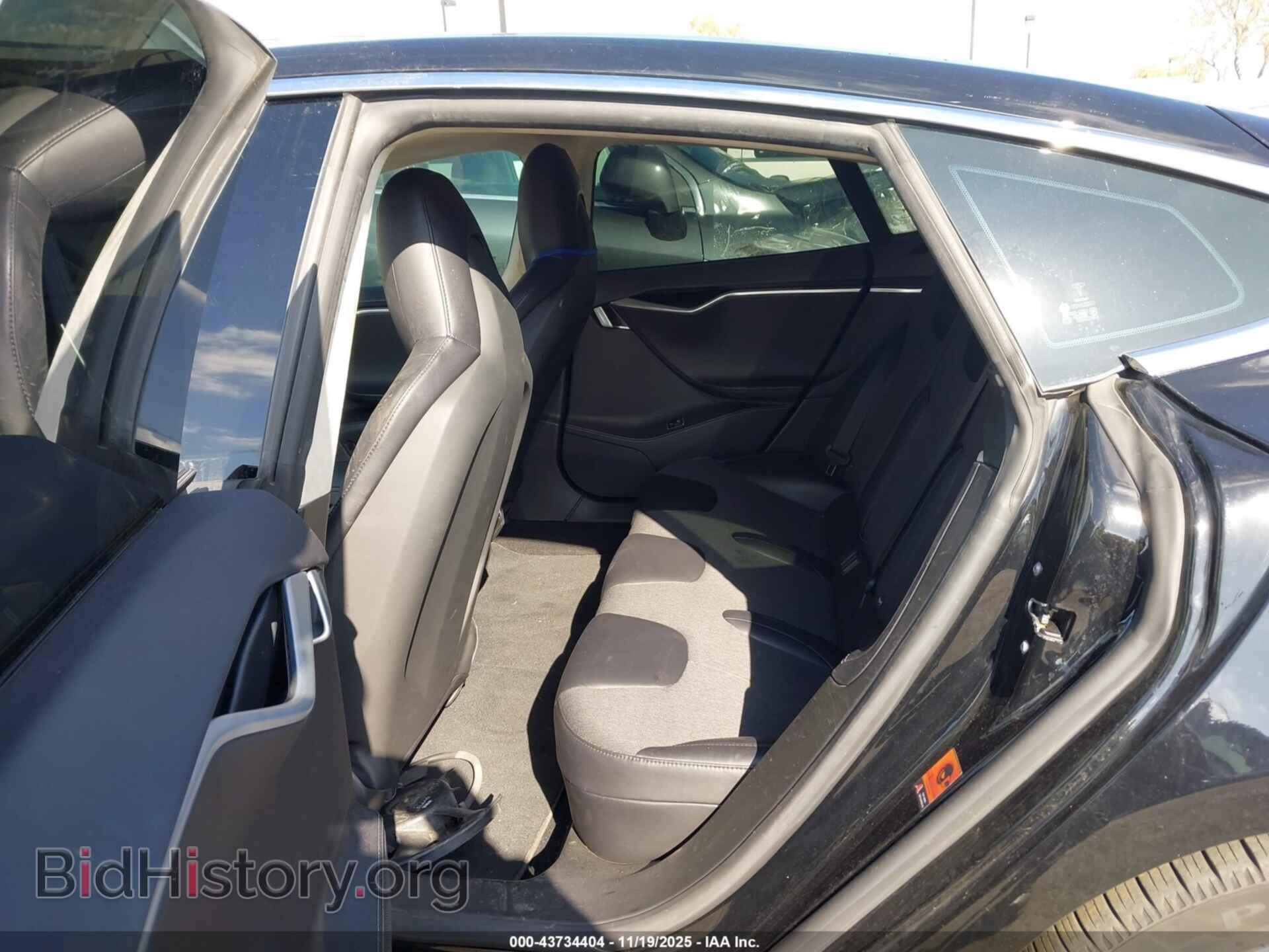 2016 TESLA MODEL S - VIN: 5YJSA1E11GF126473 - Фото 8