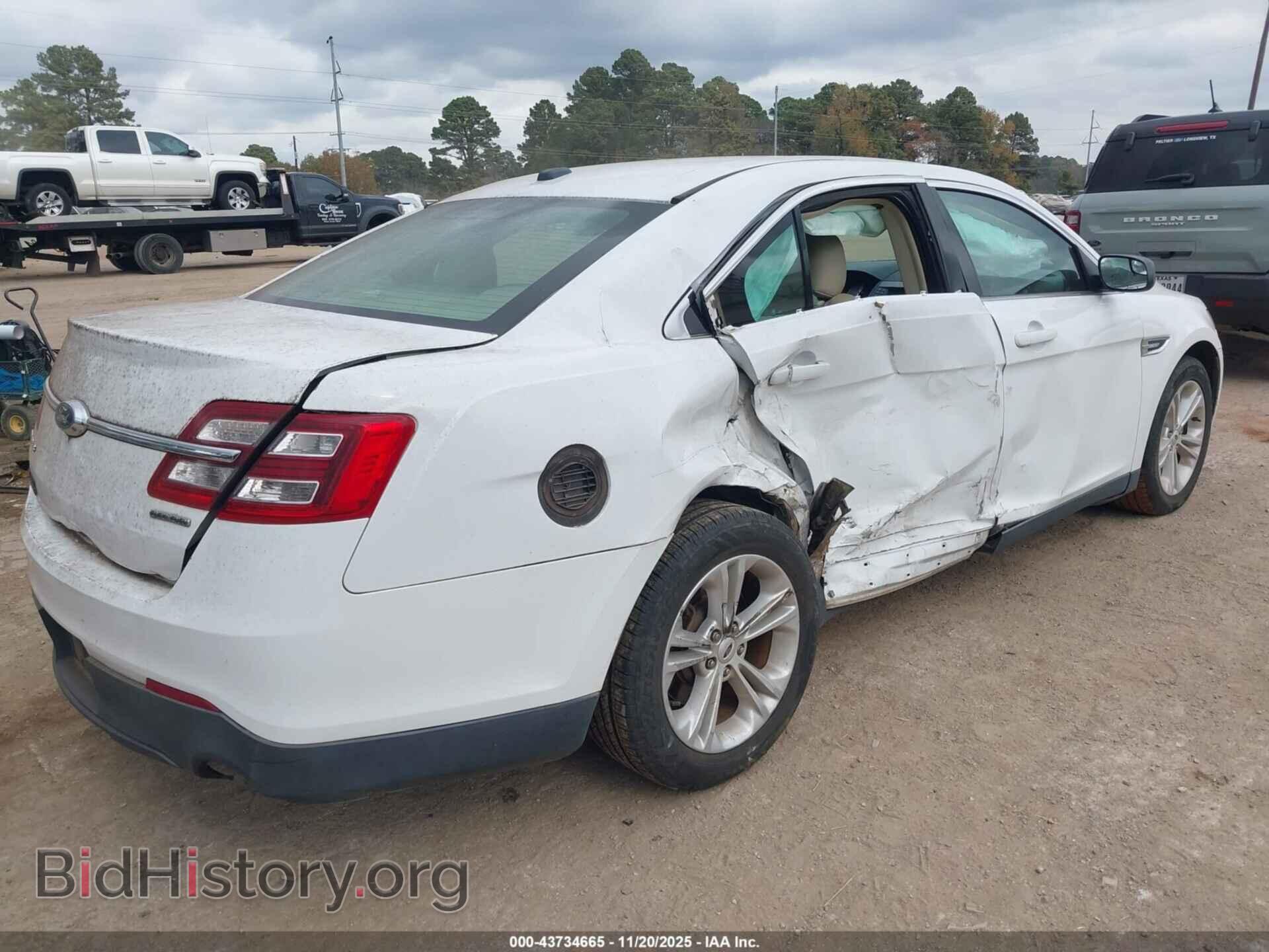 2017 FORD TAURUS - VIN: 1FAHP2D86HG112790 - Photo 4