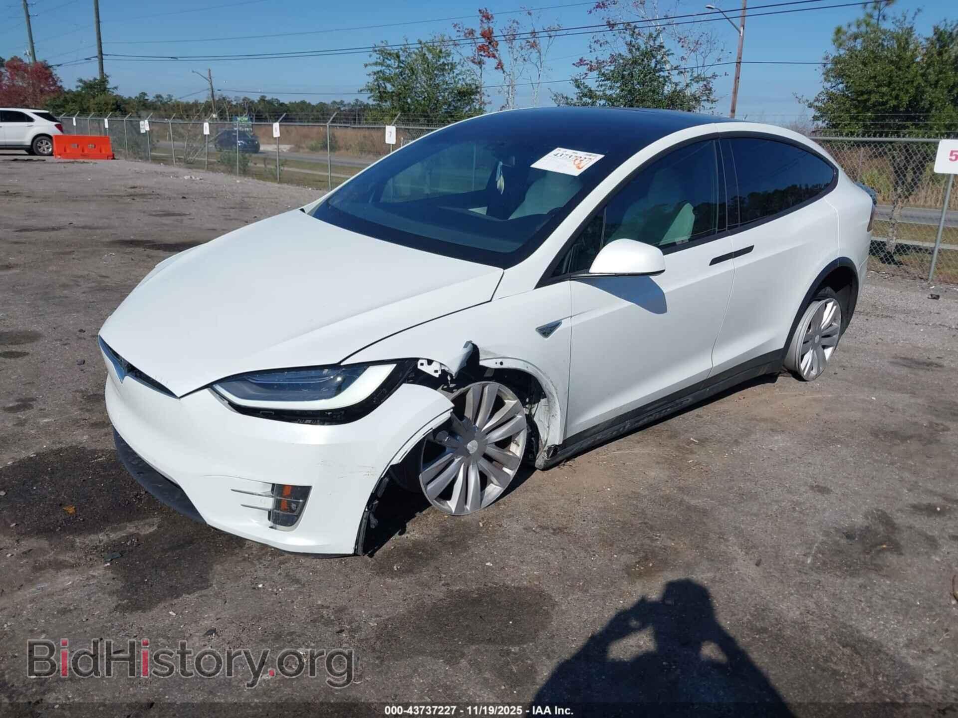 2016 TESLA MODEL X - VIN: 5YJXCBE25GF013043 - Фото 2