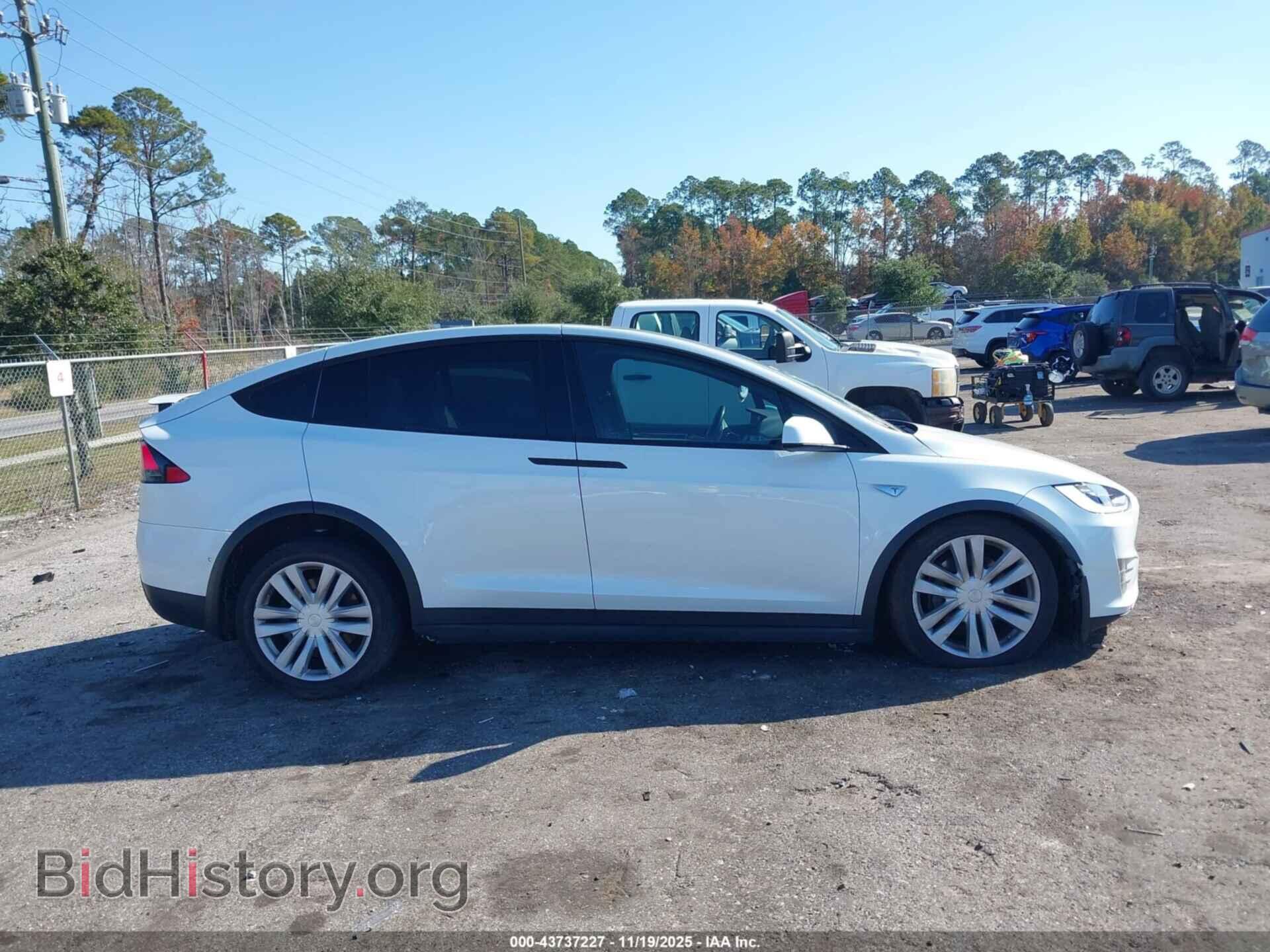 2016 TESLA MODEL X - VIN: 5YJXCBE25GF013043 - Фото 13