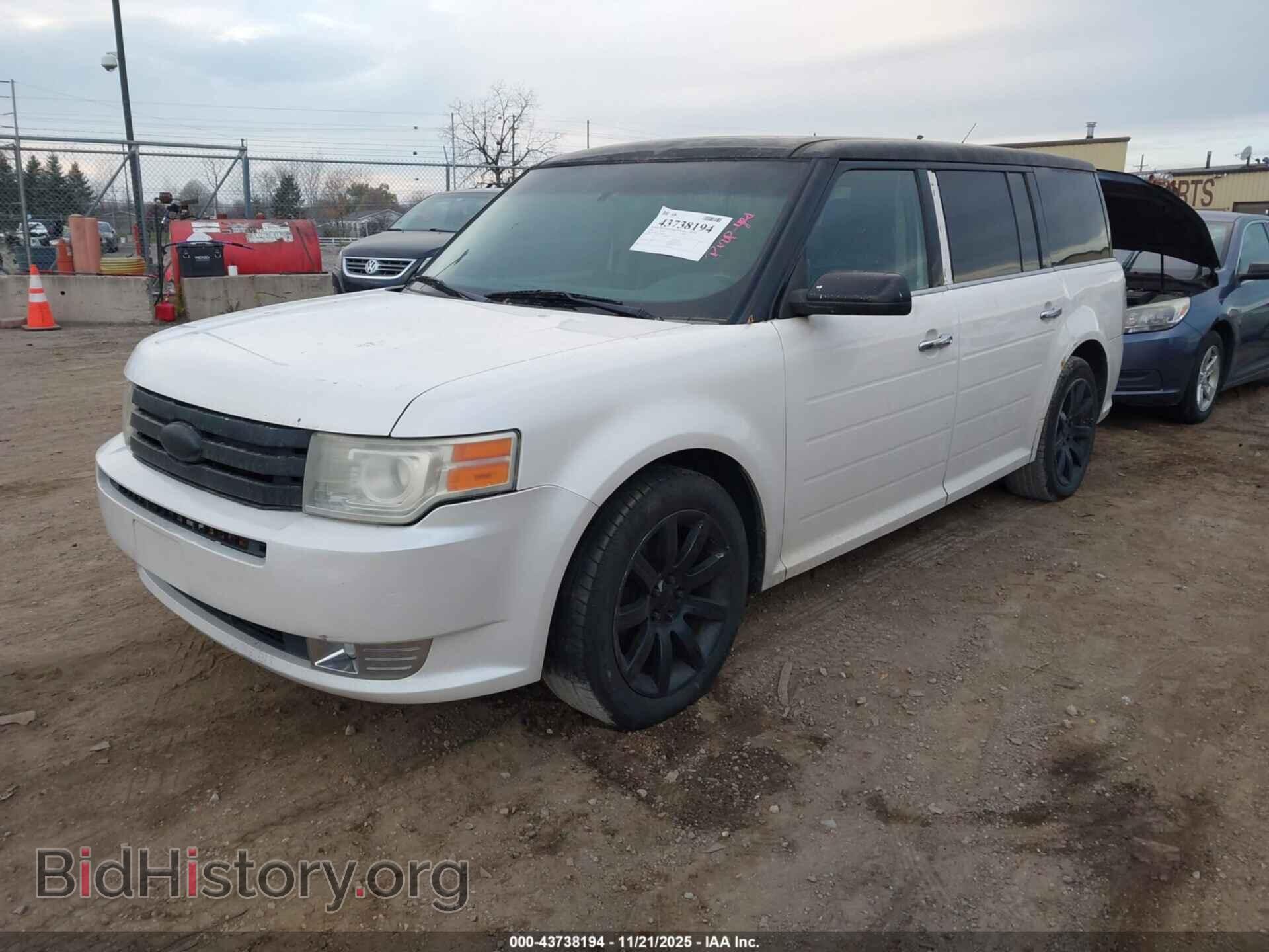 2009 FORD FLEX - VIN: 2FMDK53C59BA51144 - Photo 2