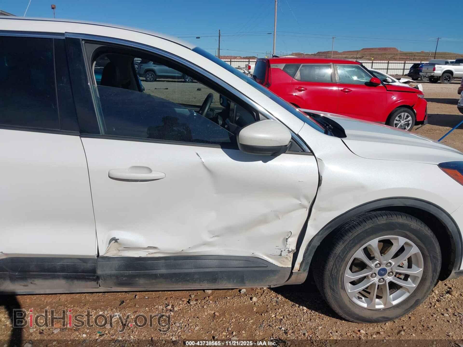 2020 FORD ESCAPE - VIN: 1FMCU0G64LUA31966 - Фото 17