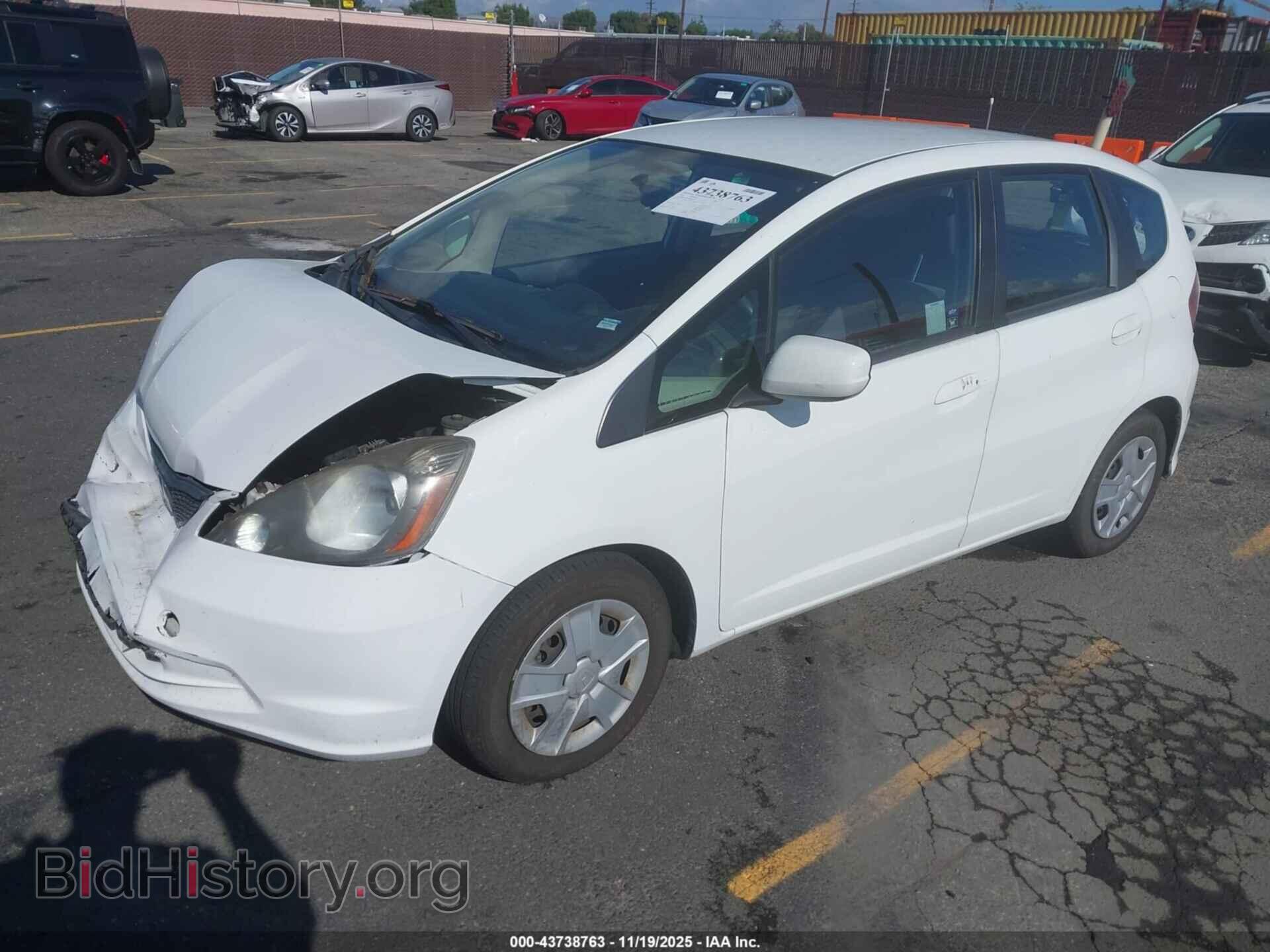 2013 HONDA FIT - VIN: JHMGE8H37DC050667 - Фото 2