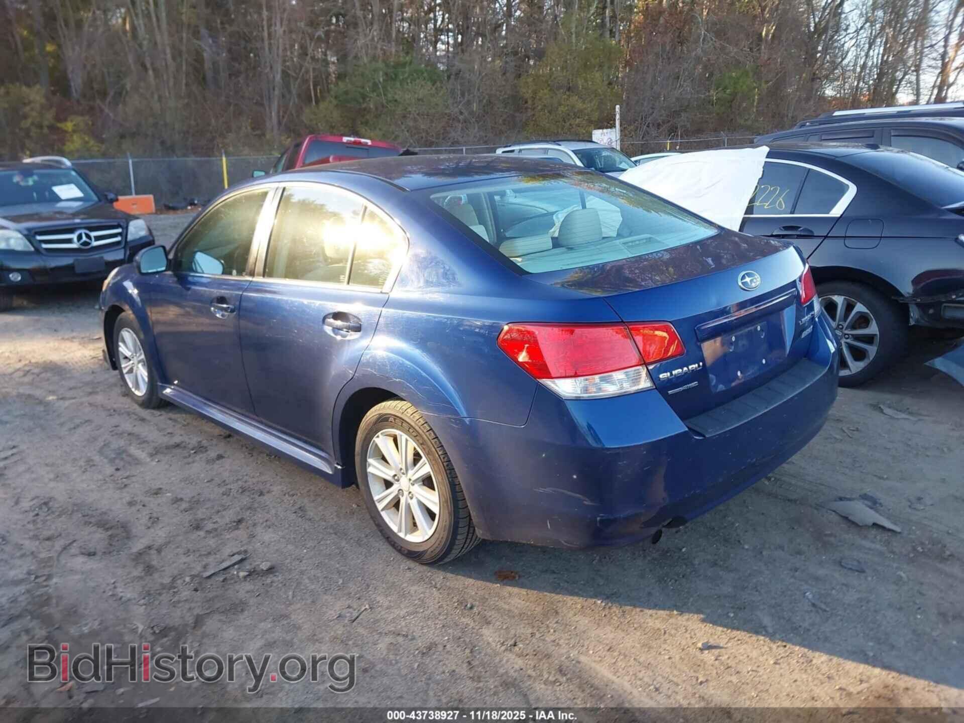 2011 SUBARU LEGACY - VIN: 4S3BMBC67B3240012 - Фото 3
