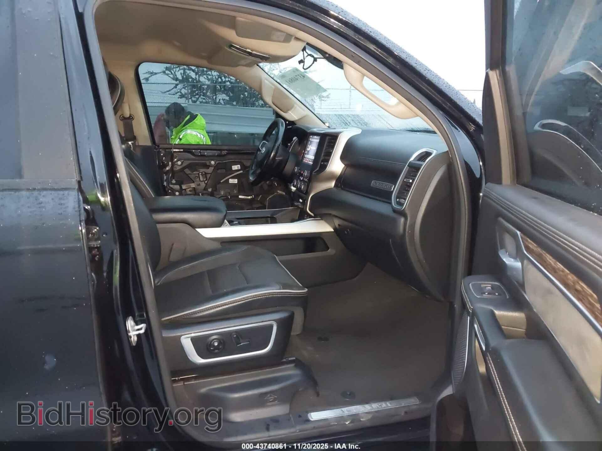 2020 RAM 1500 - VIN: 1C6SRFDTXLN263052 - Фото 5