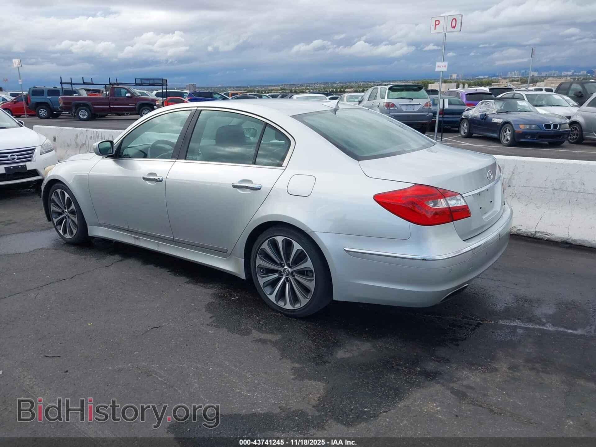 2013 HYUNDAI GENESIS - VIN: KMHGC4DH1DU219718 - Фото 3