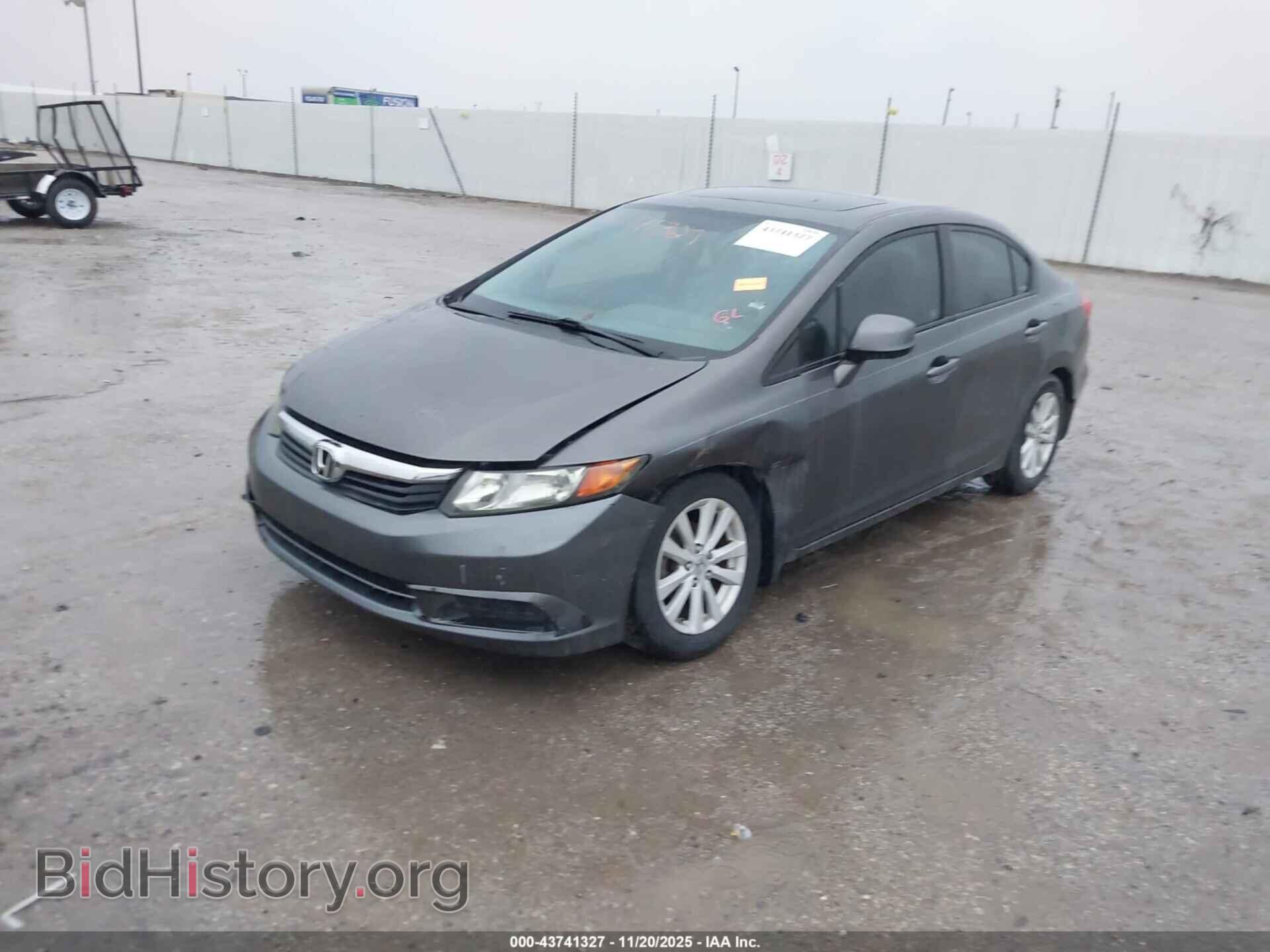 2012 HONDA CIVIC - VIN: 2HGFB2F86CH573662 - Фото 2