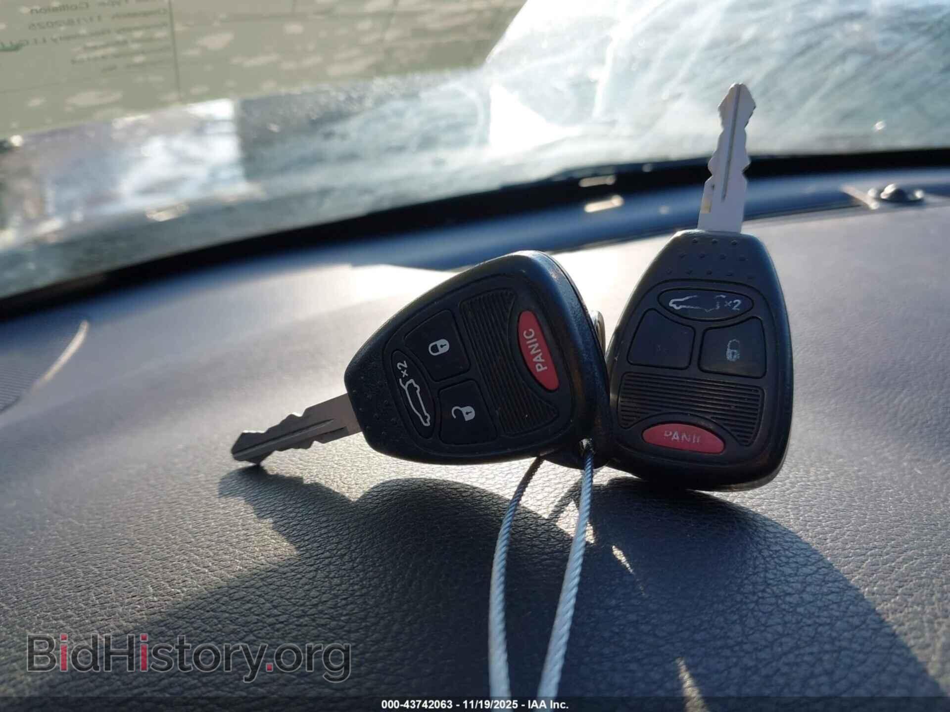 2011 CHRYSLER 200 - VIN: 1C3BC1FB6BN595008 - Фото 11