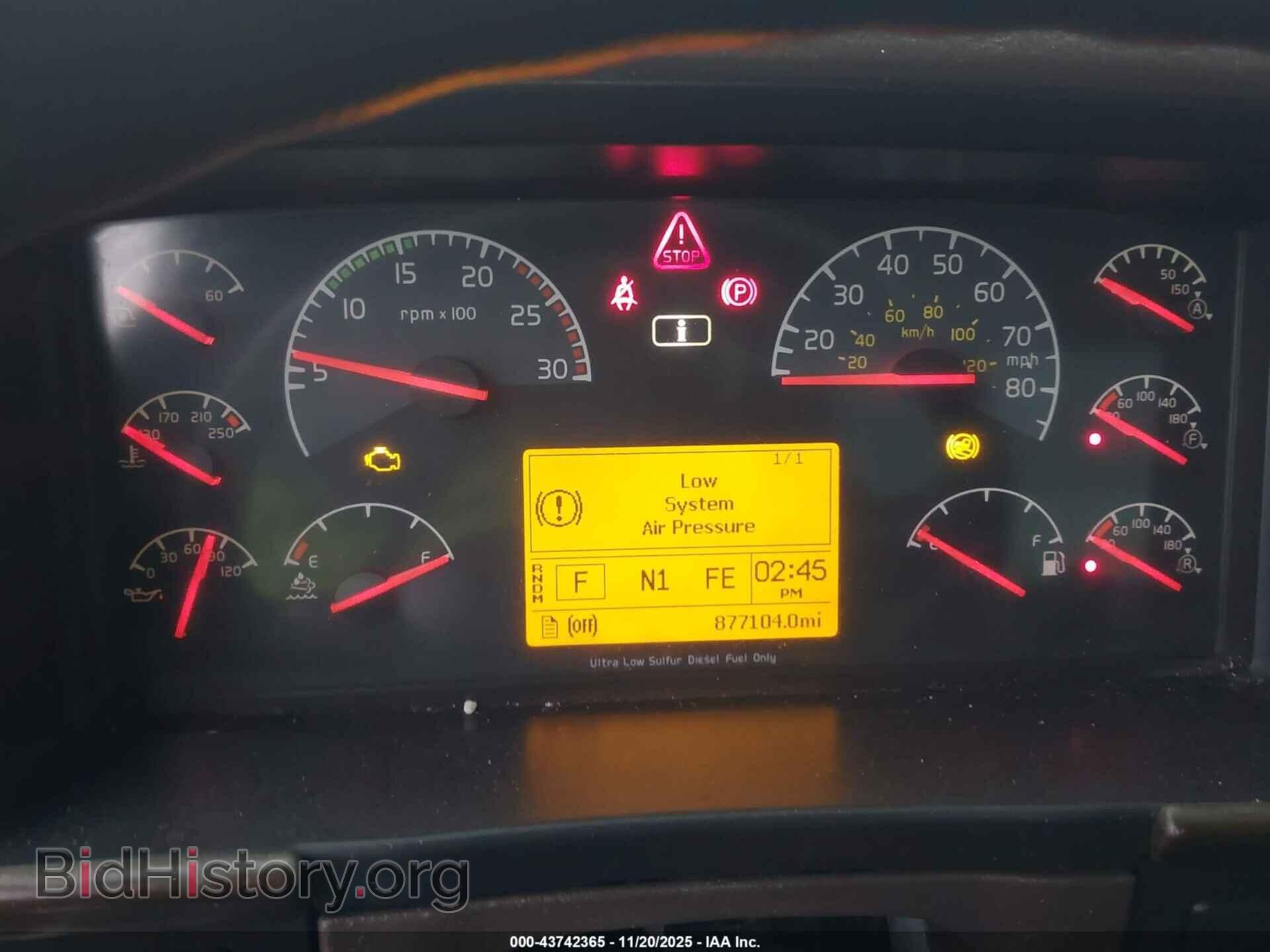 2016 VOLVO VN - VIN: 4V4NC9EH2GN948689 - Фото 5