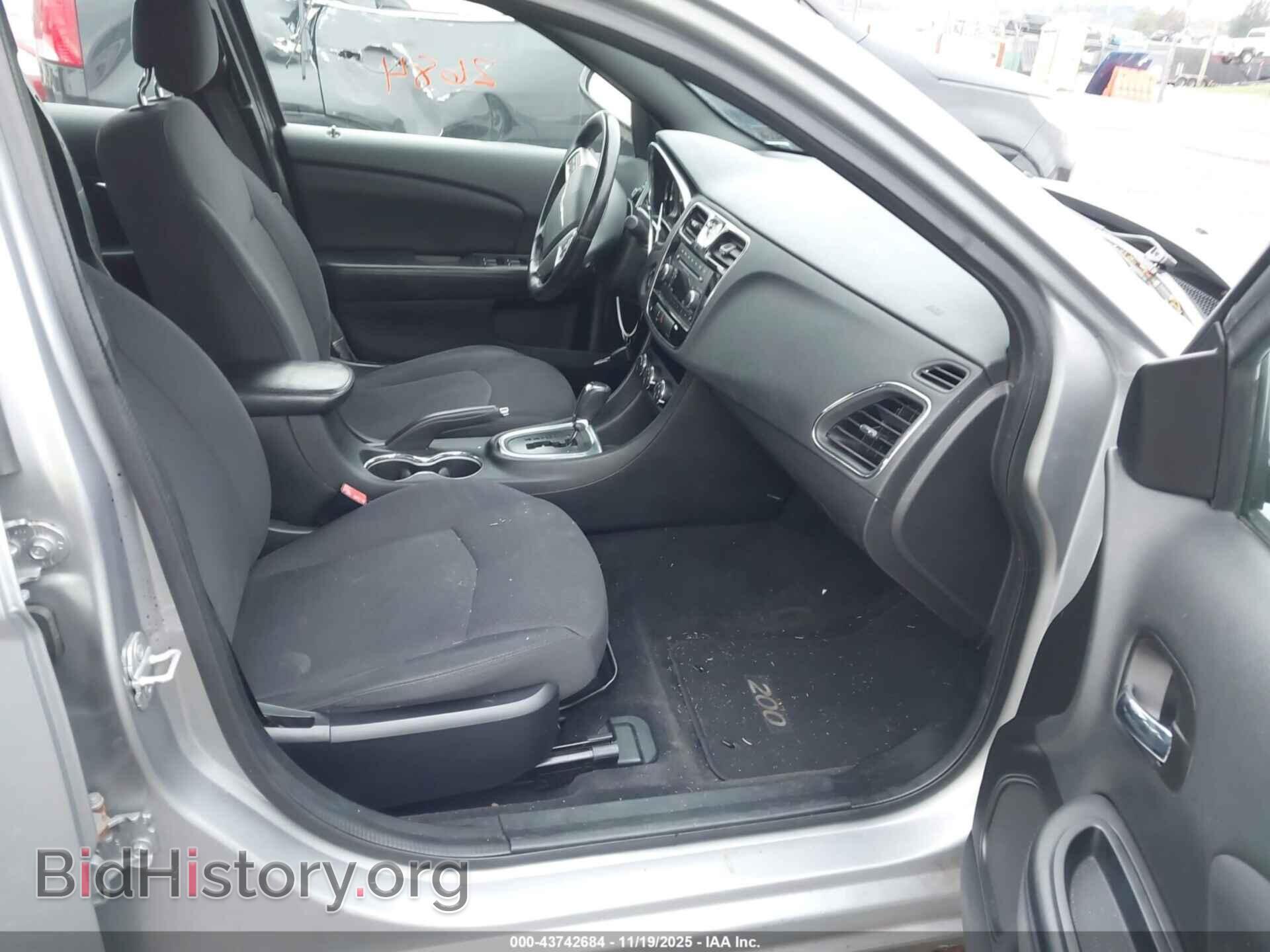 2013 CHRYSLER 200 - VIN: 1C3CCBBB0DN743348 - Photo 5