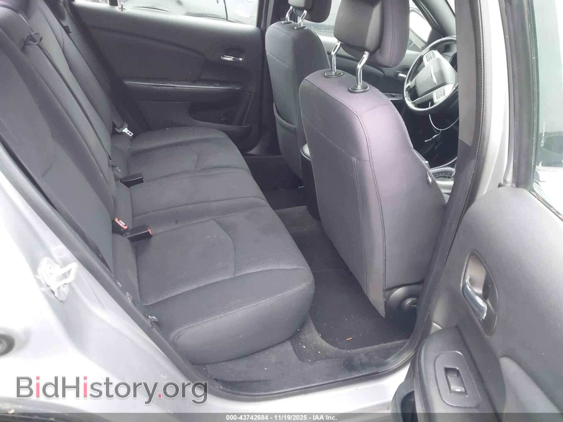 2013 CHRYSLER 200 - VIN: 1C3CCBBB0DN743348 - Photo 8