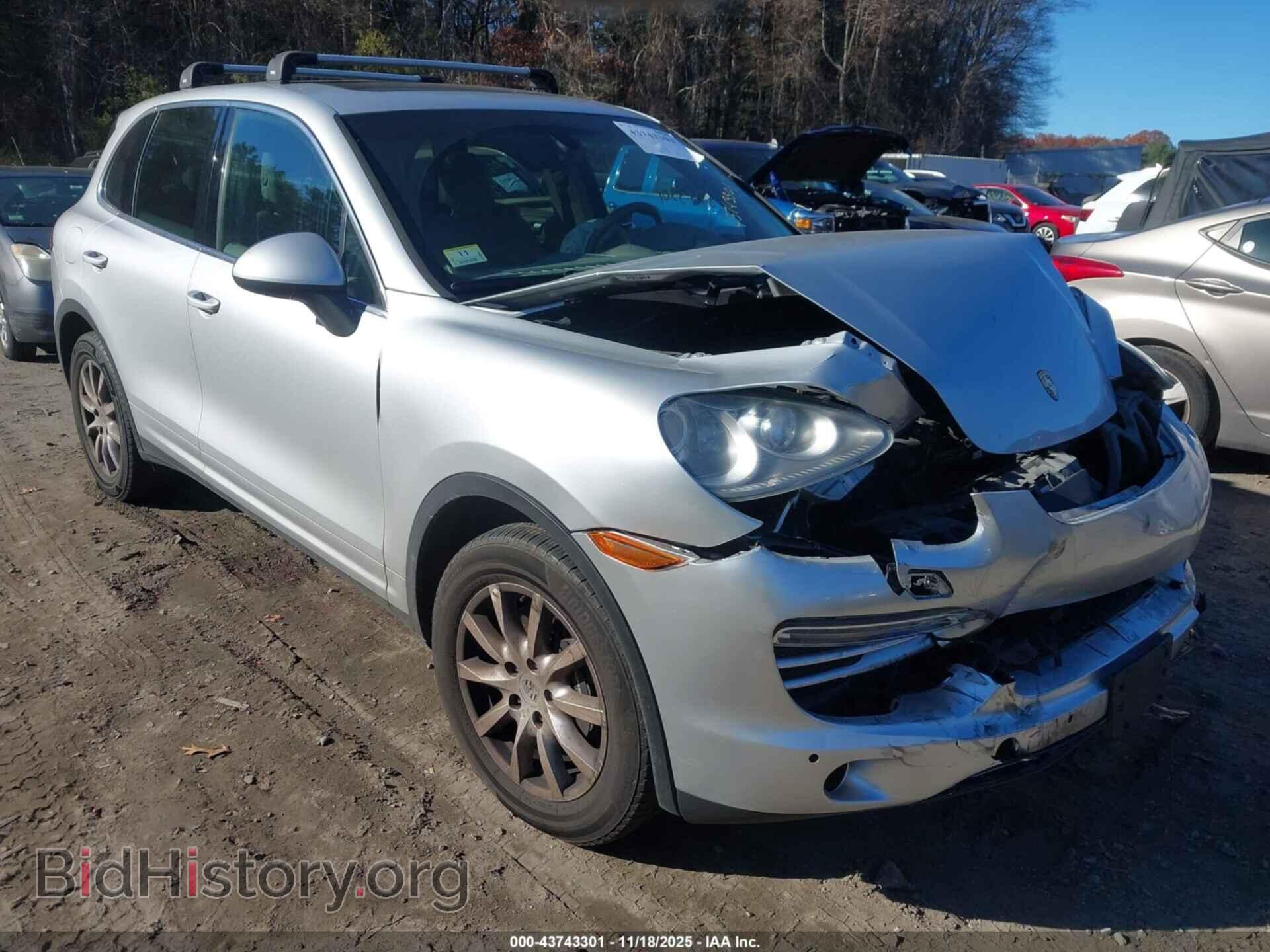 Photo WP1AA2A28DLA11909 - PORSCHE CAYENNE 2013