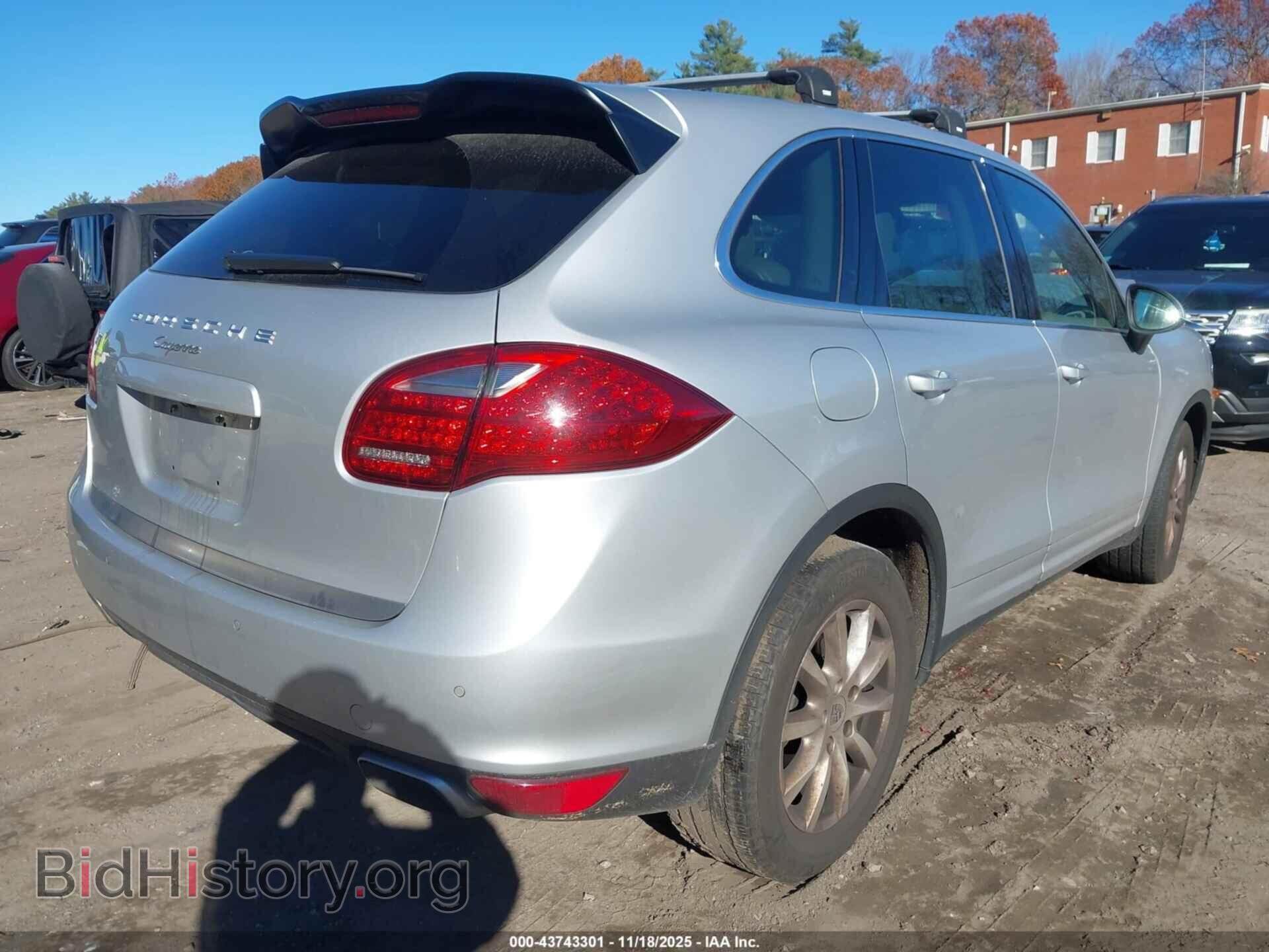 2013 PORSCHE CAYENNE - VIN: WP1AA2A28DLA11909 - Фото 4