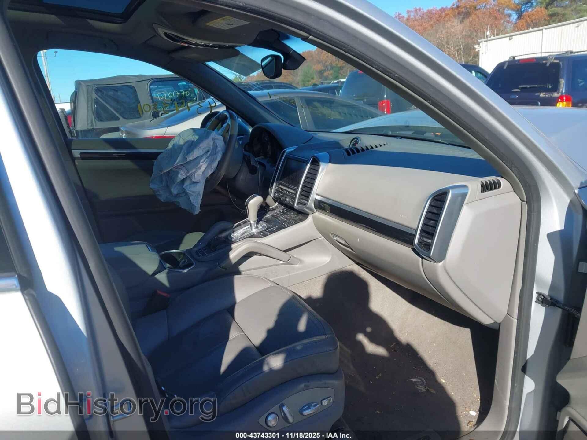 2013 PORSCHE CAYENNE - VIN: WP1AA2A28DLA11909 - Фото 5