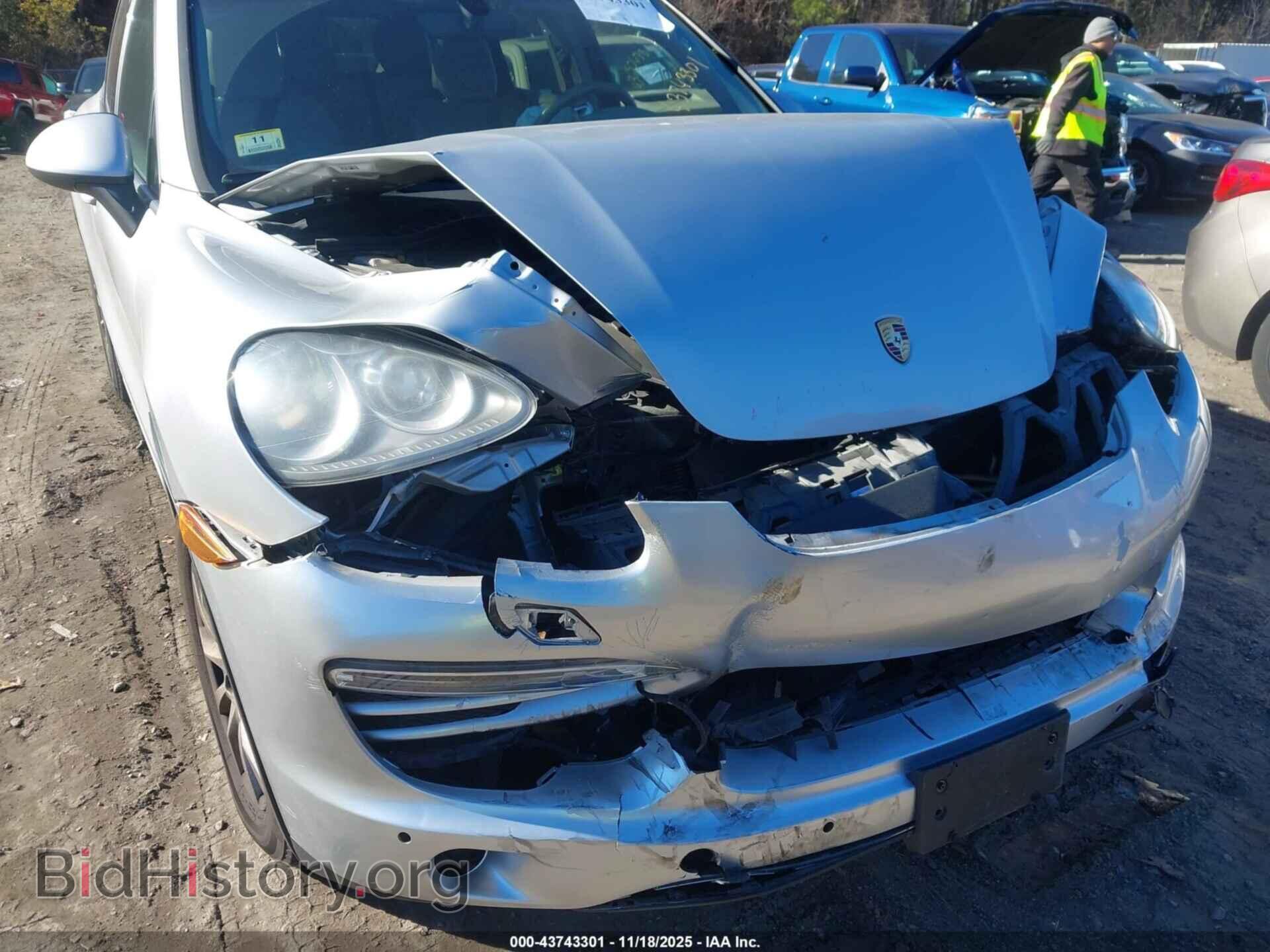 2013 PORSCHE CAYENNE - VIN: WP1AA2A28DLA11909 - Фото 6
