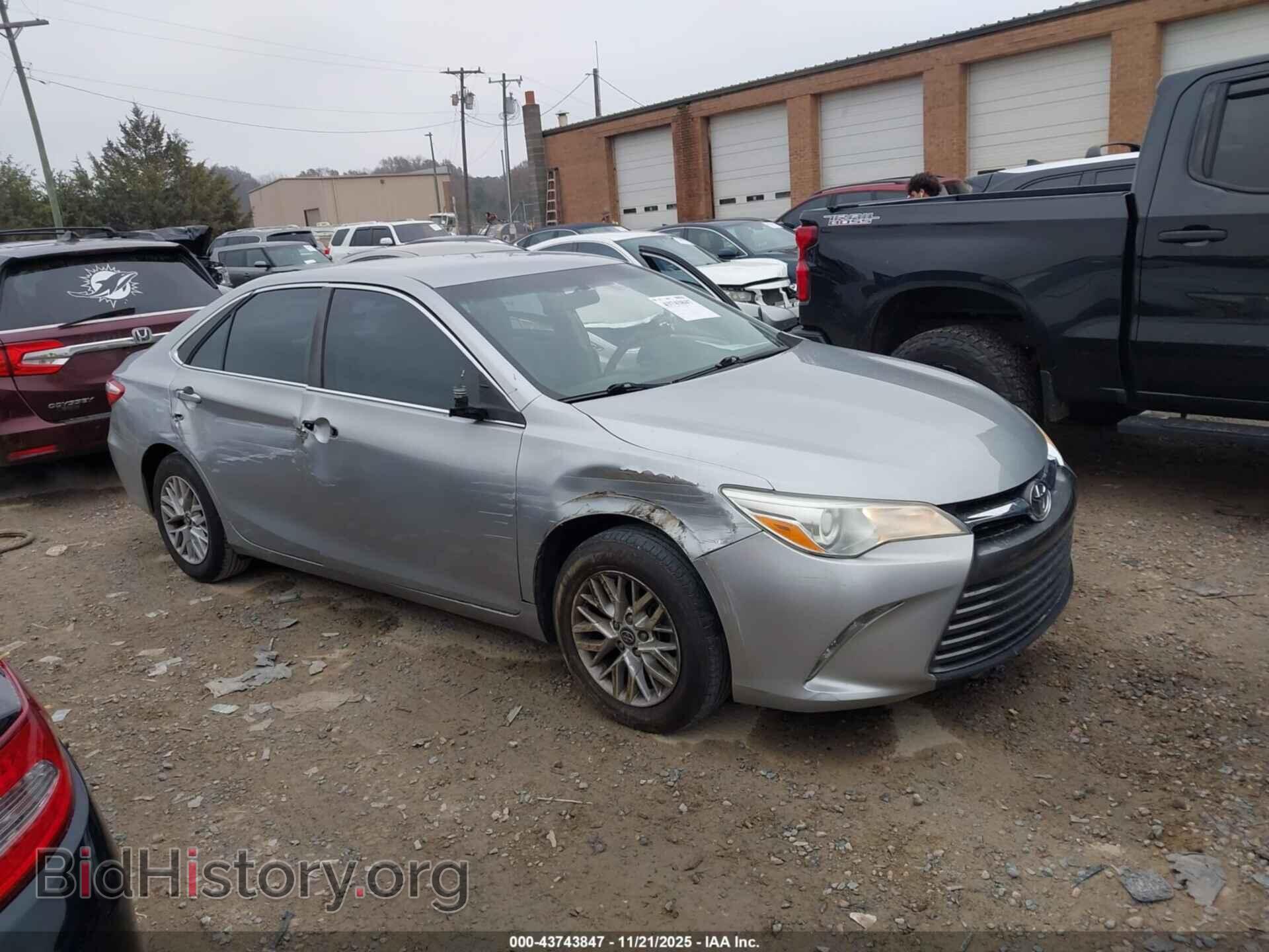 Photo 4T1BF1FK6HU385229 - TOYOTA CAMRY 2017