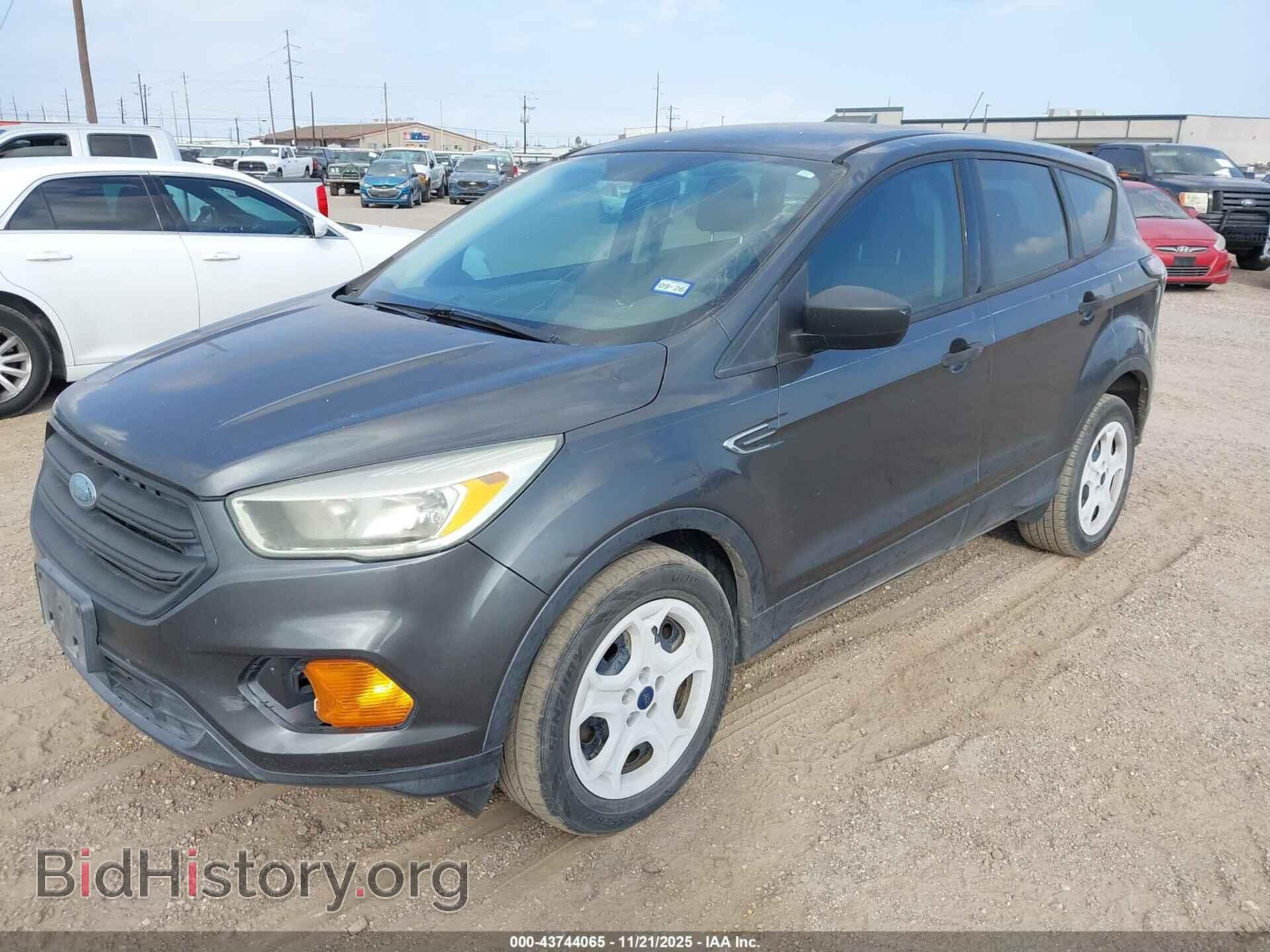 2017 FORD ESCAPE - VIN: 1FMCU0F72HUB01823 - Фото 2