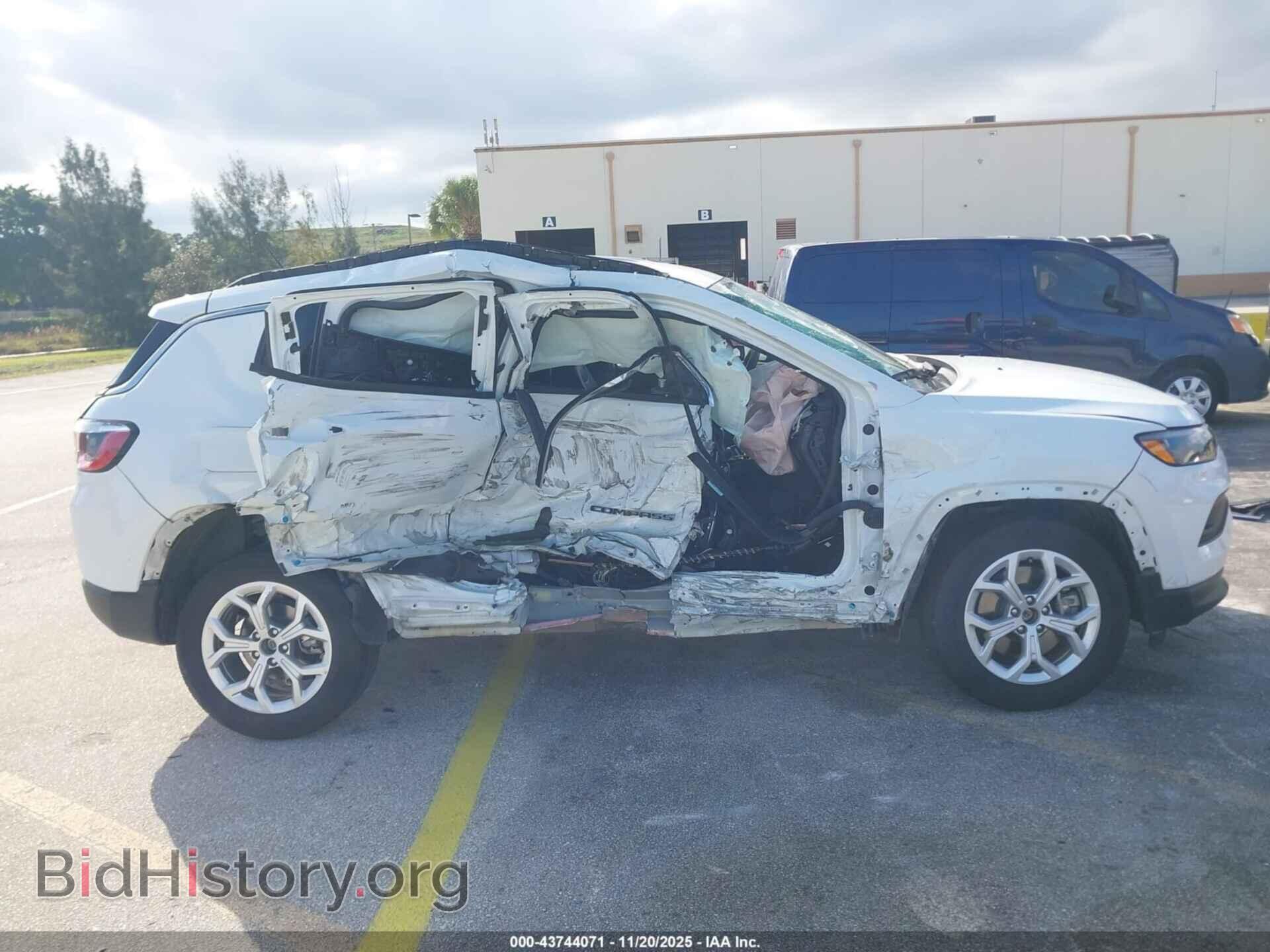 2024 JEEP COMPASS - VIN: 3C4NJDBN8RT124424 - Фото 14