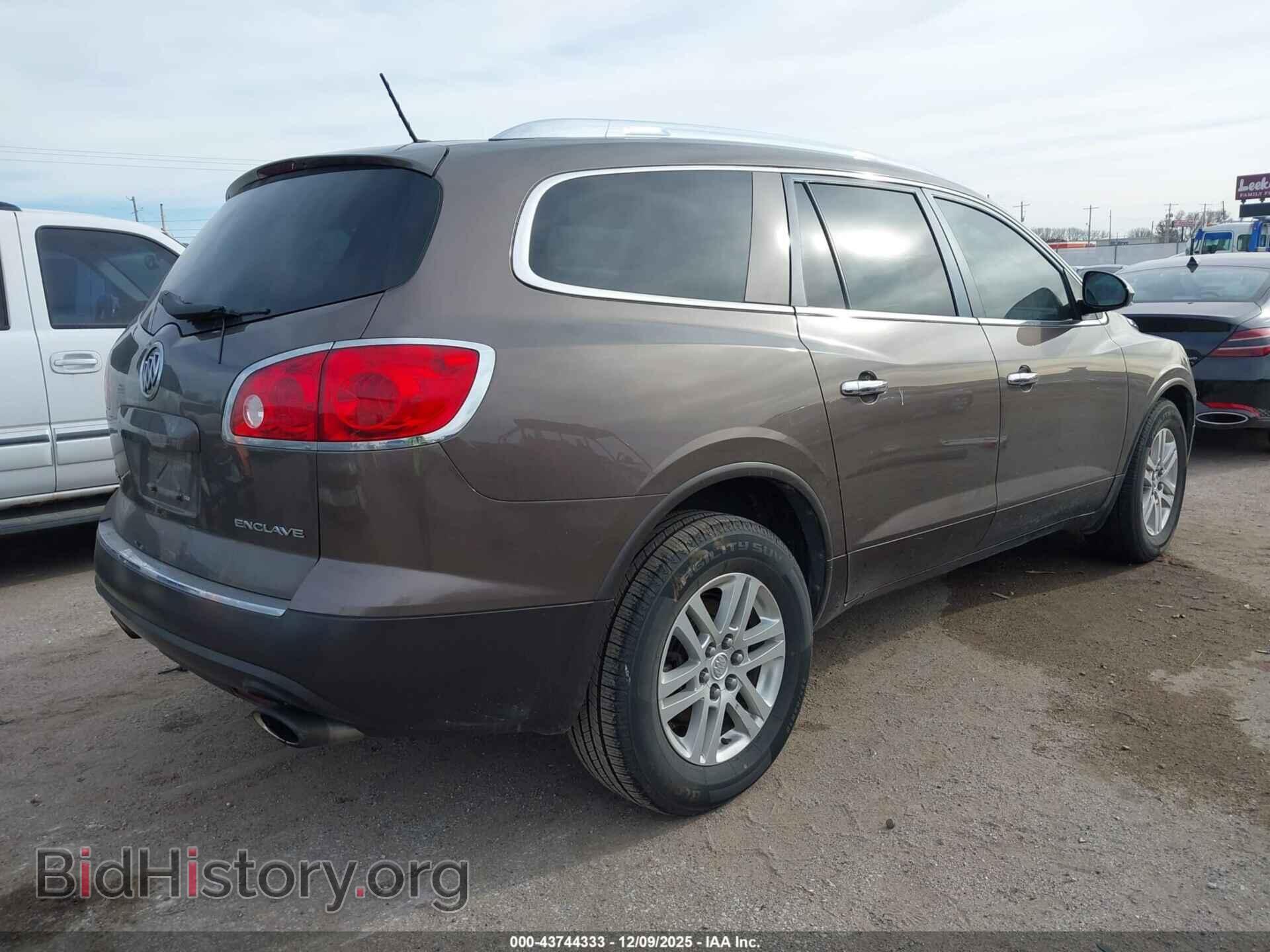 2012 BUICK ENCLAVE - VIN: 5GAKRAED2CJ397033 - Фото 4