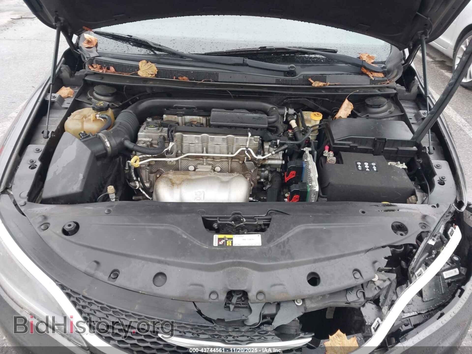 2017 CHRYSLER 200 - VIN: 1C3CCCFB3HN502938 - Фото 10