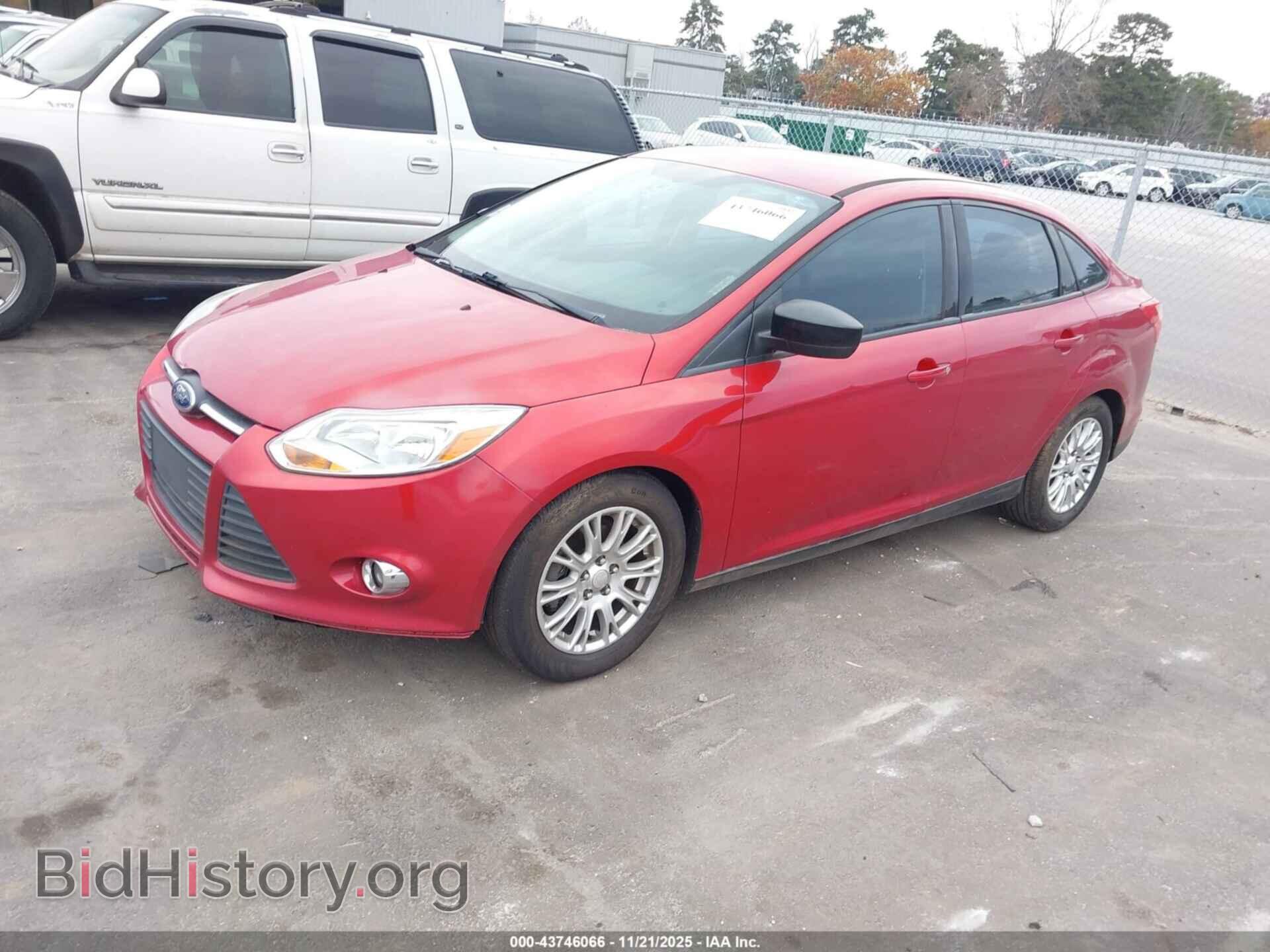 2012 FORD FOCUS - VIN: 1FAHP3F2XCL246331 - Фото 2