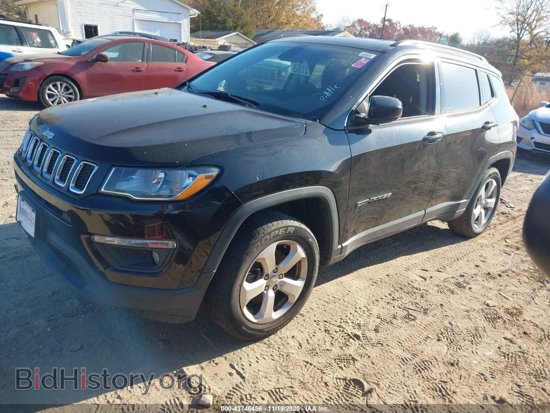 2018 JEEP COMPASS - VIN: 3C4NJDBB4JT259393 - Фото 2
