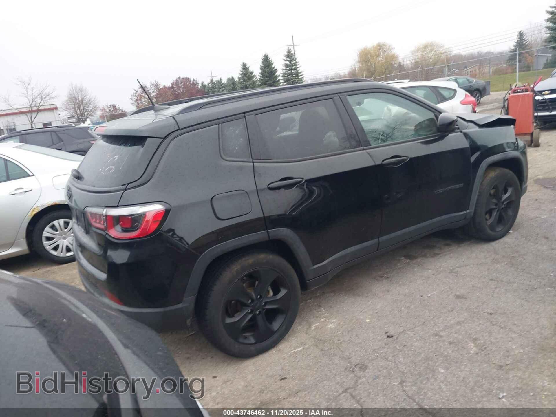2018 JEEP COMPASS - VIN: 3C4NJDBB0JT394757 - Фото 4