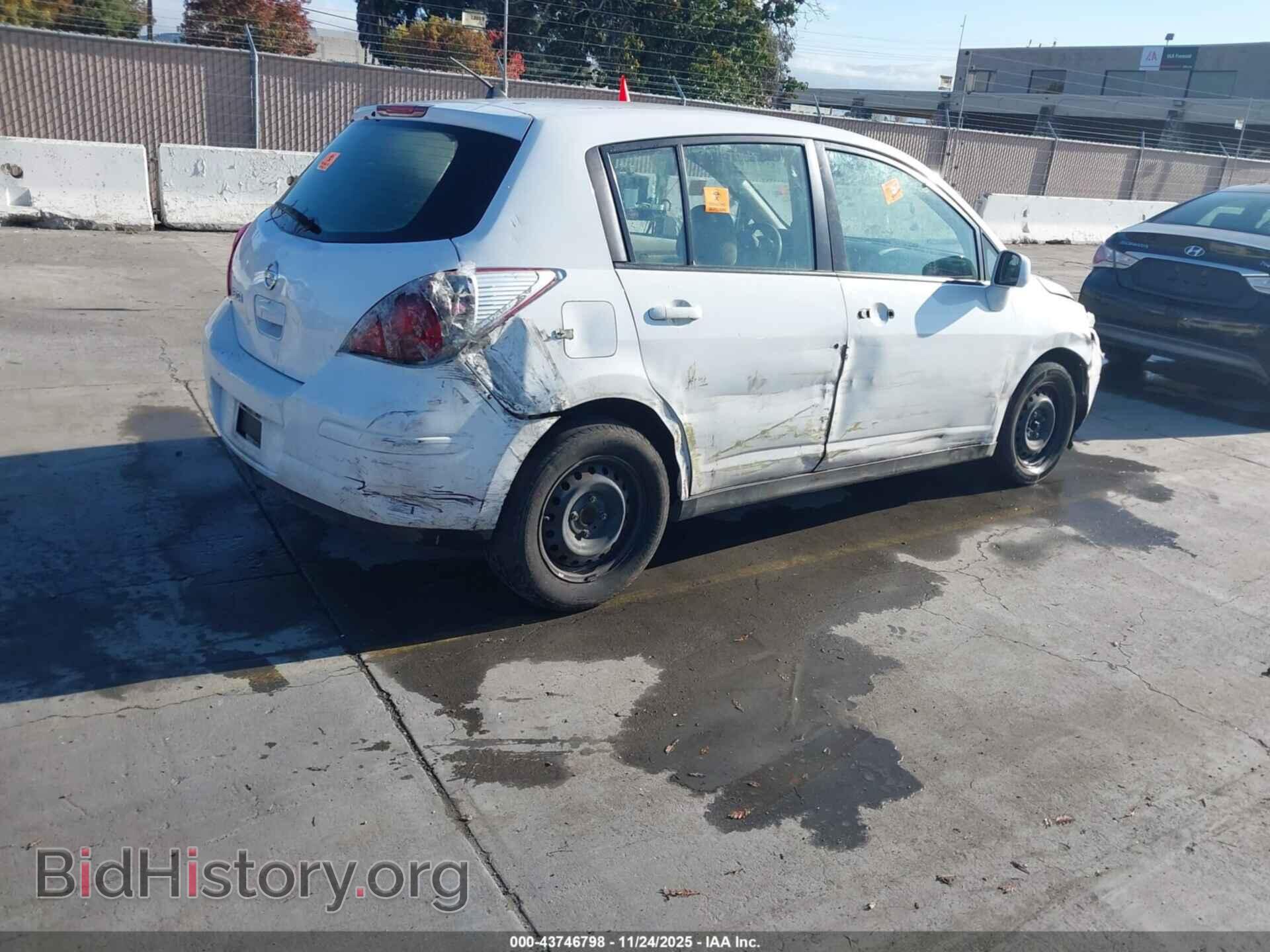 2009 NISSAN VERSA - VIN: 3N1BC13E09L476572 - Фото 4