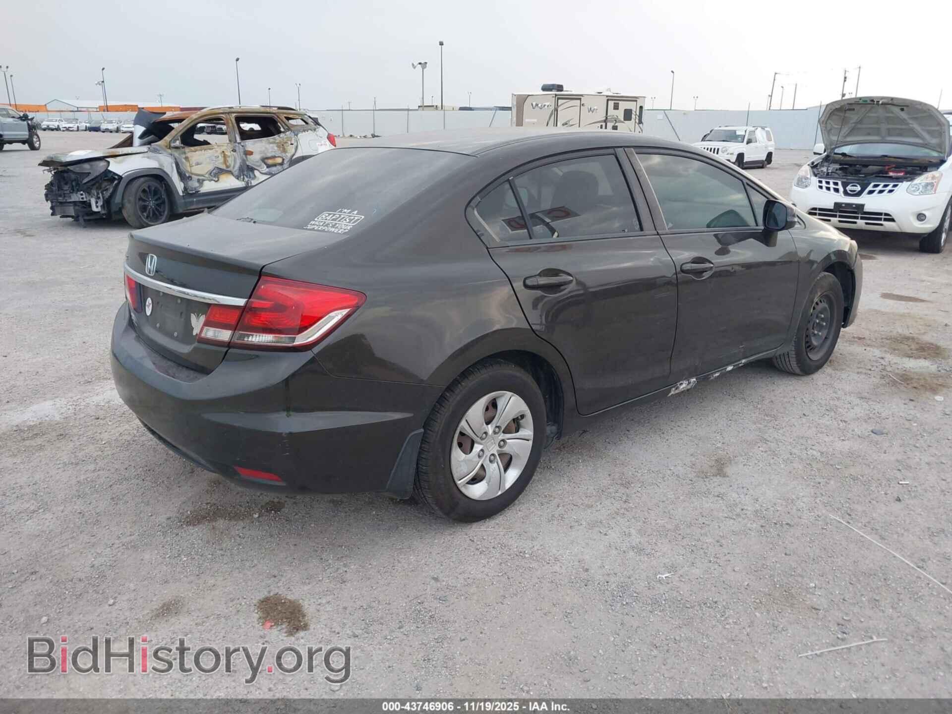 2013 HONDA CIVIC - VIN: 2HGFB2F53DH559872 - Фото 4