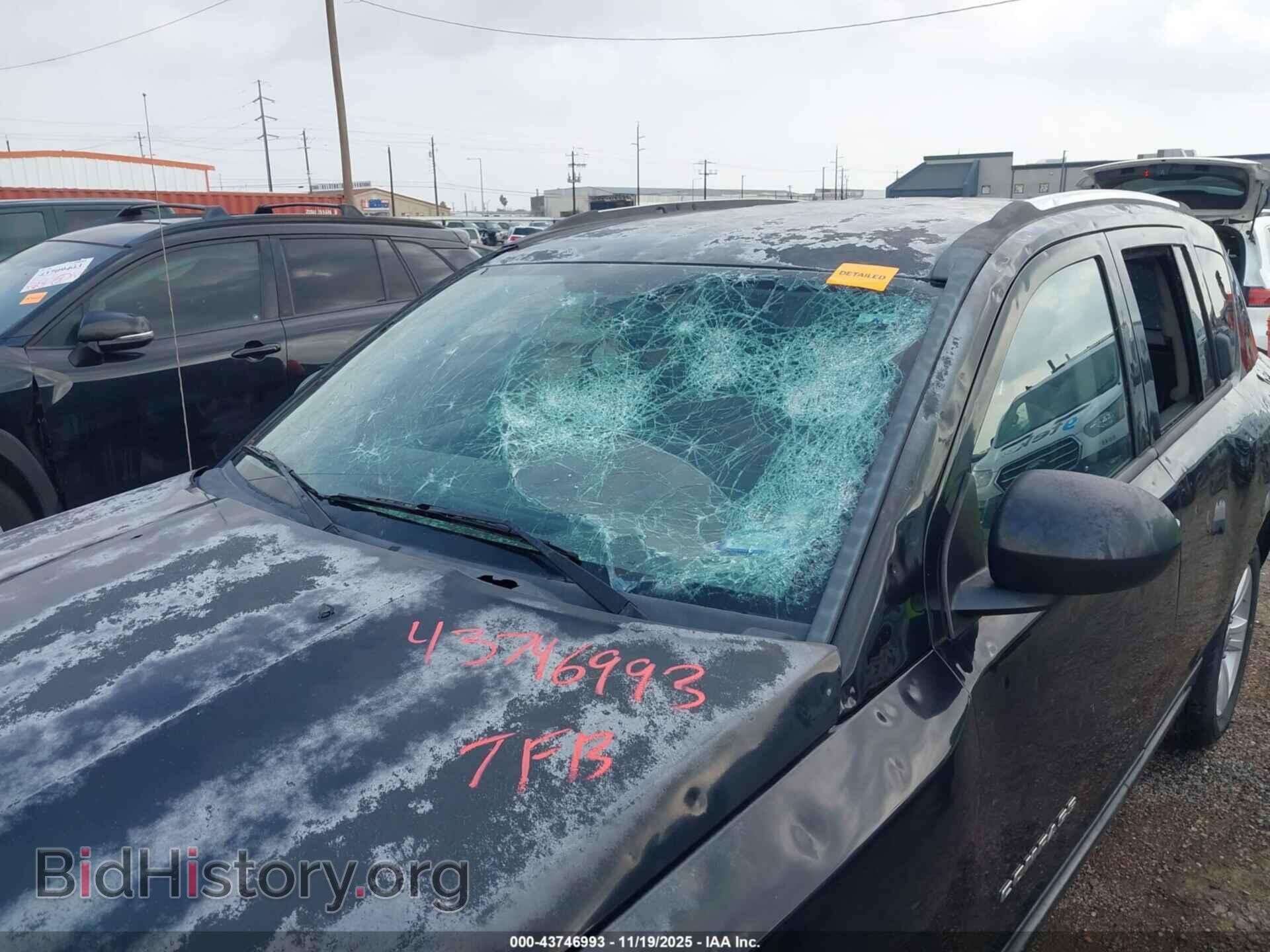 2012 JEEP COMPASS - VIN: 1C4NJCEB4CD666435 - Фото 6