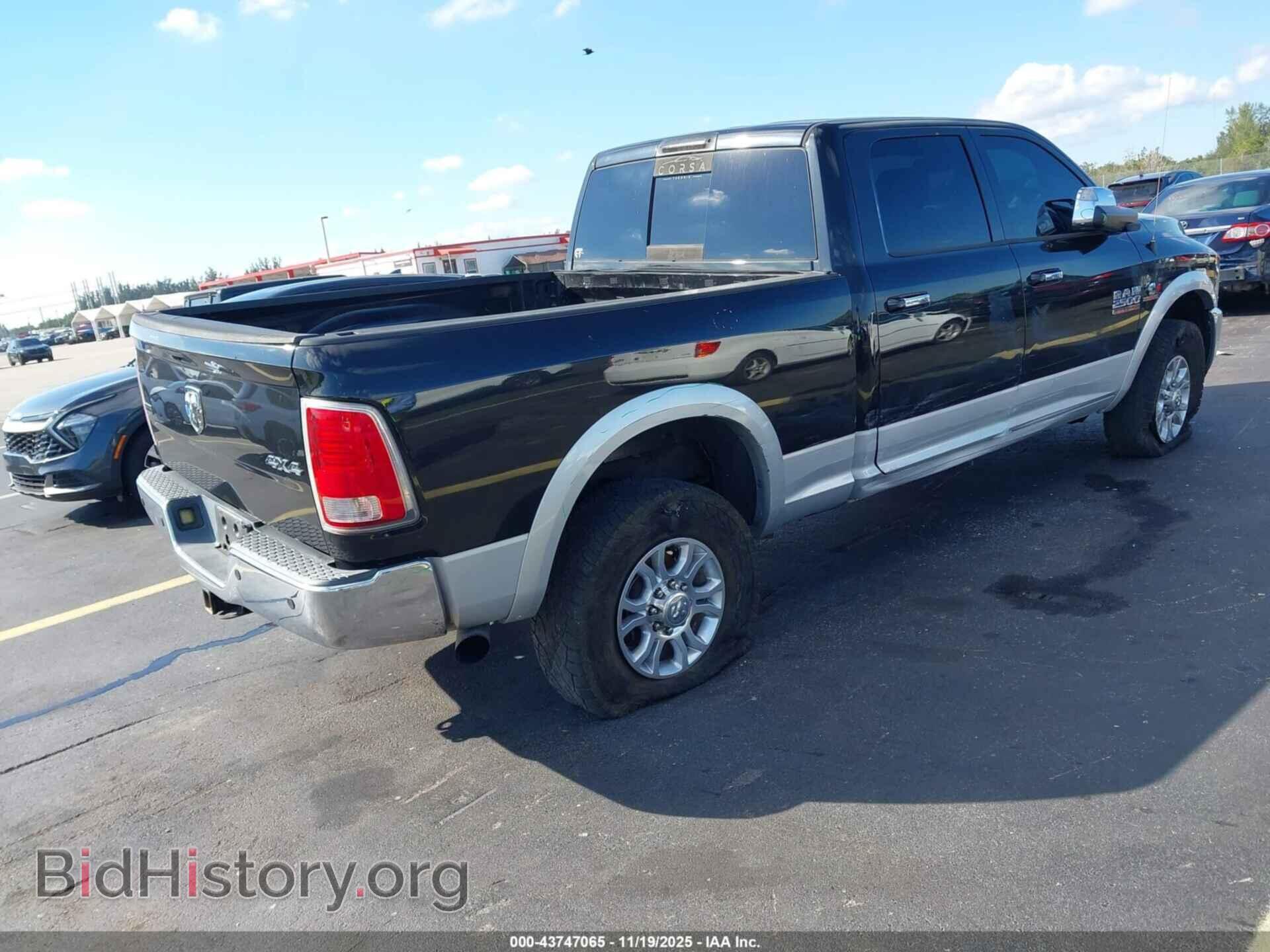 2015 RAM 2500 - VIN: 3C6UR5FL0FG623765 - Фото 4